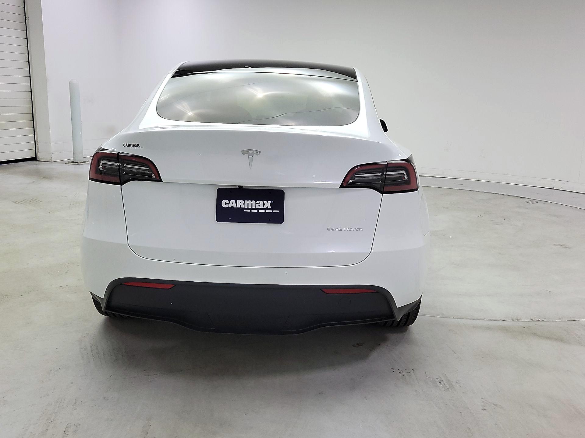 Thumbnail: 2023 Tesla Model Y - 6