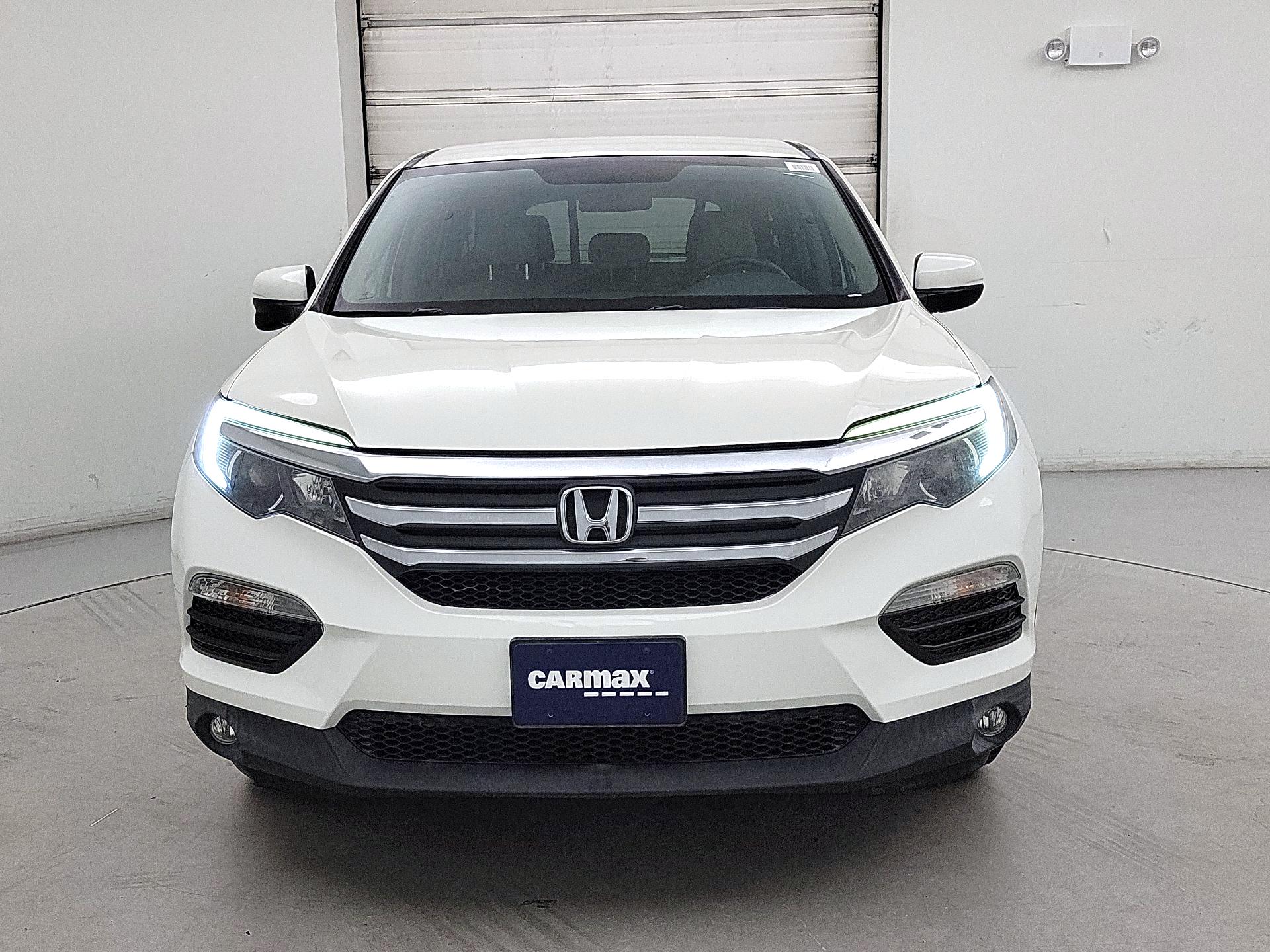 Thumbnail: 2018 Honda Pilot - 2