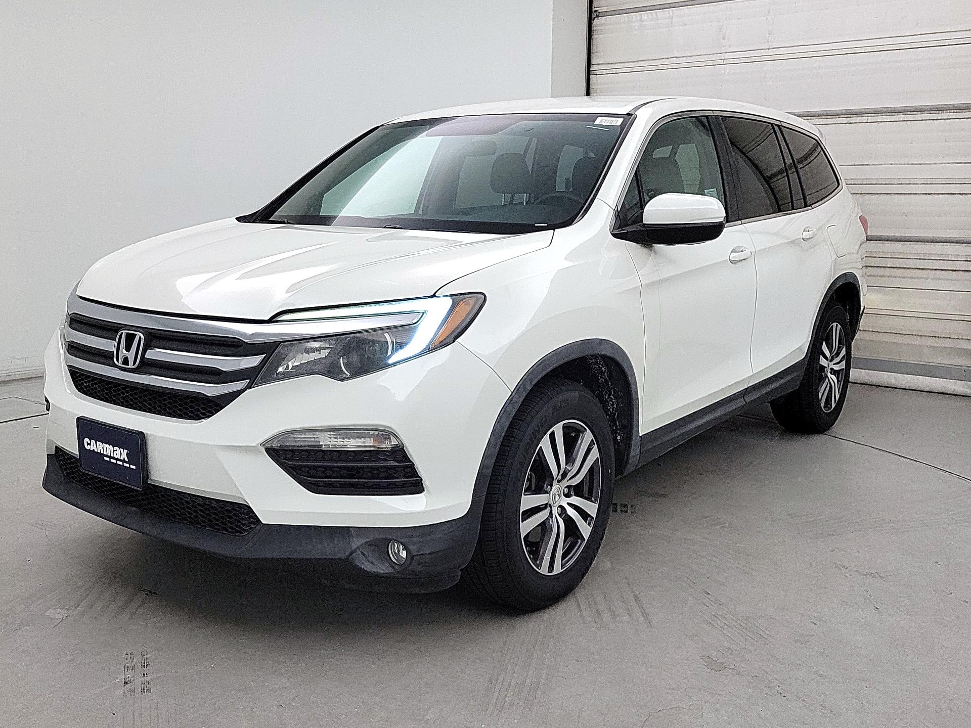 Thumbnail: 2018 Honda Pilot - 3
