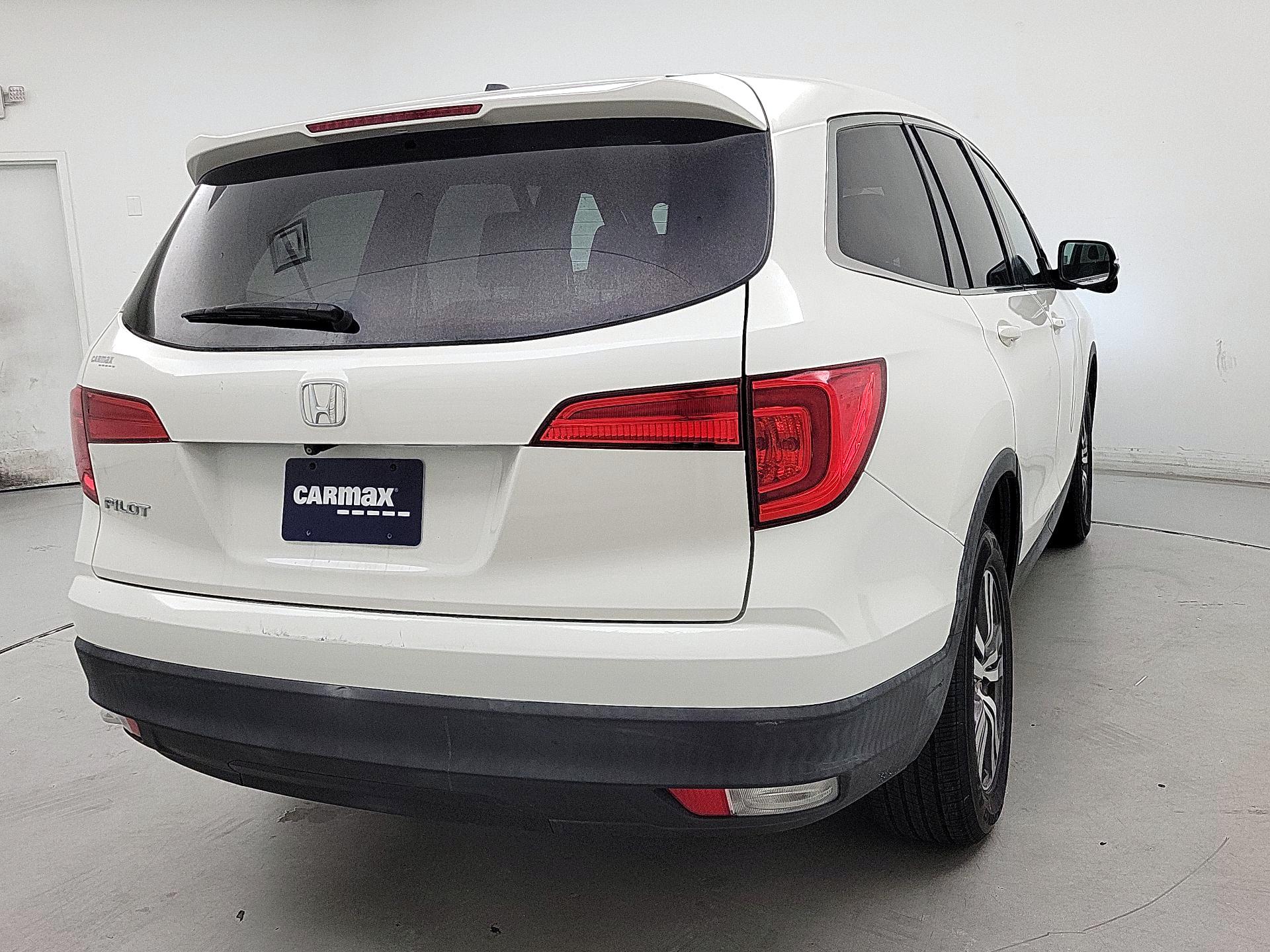 Thumbnail: 2018 Honda Pilot - 5