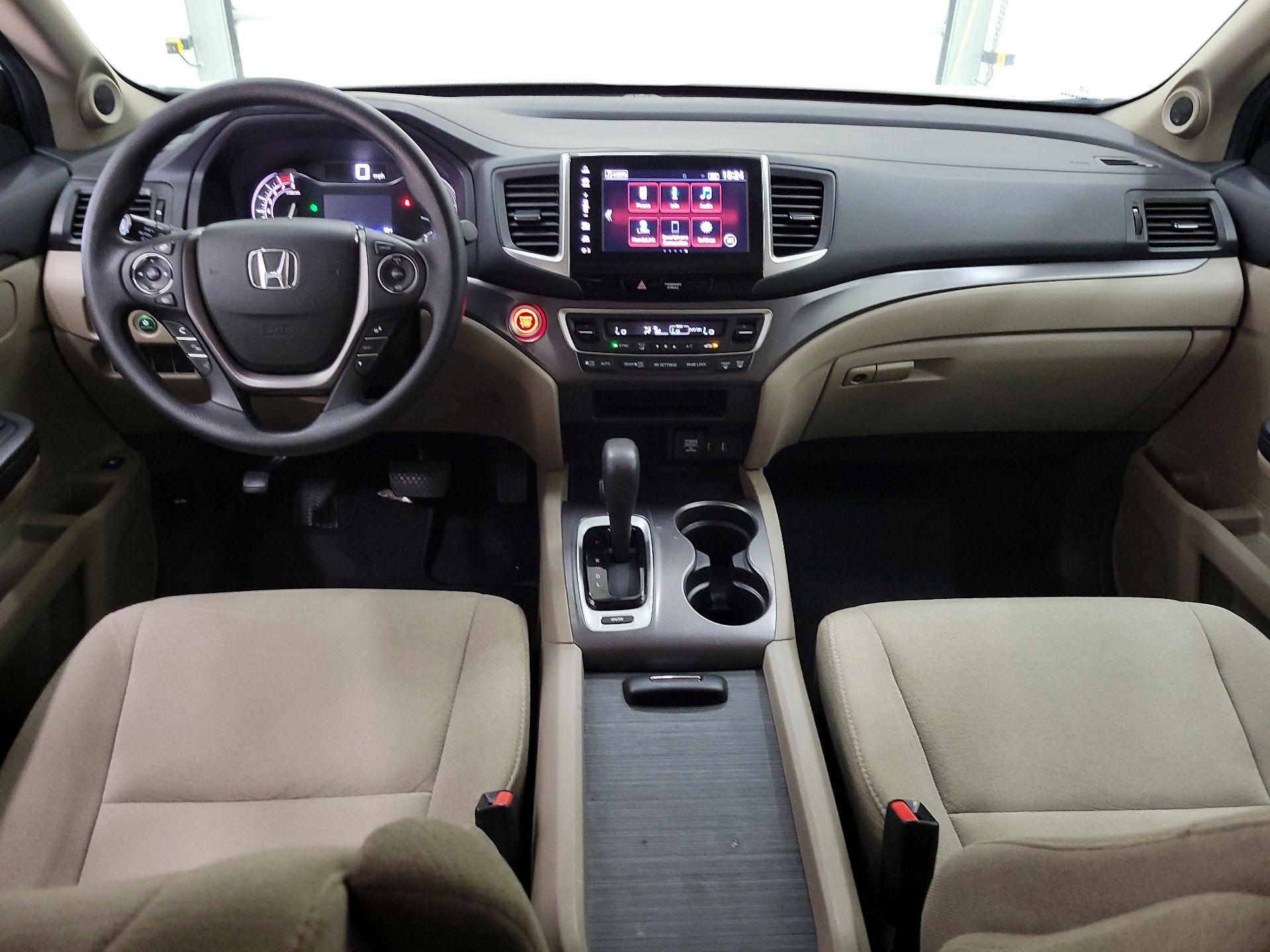 Thumbnail: 2018 Honda Pilot - 8