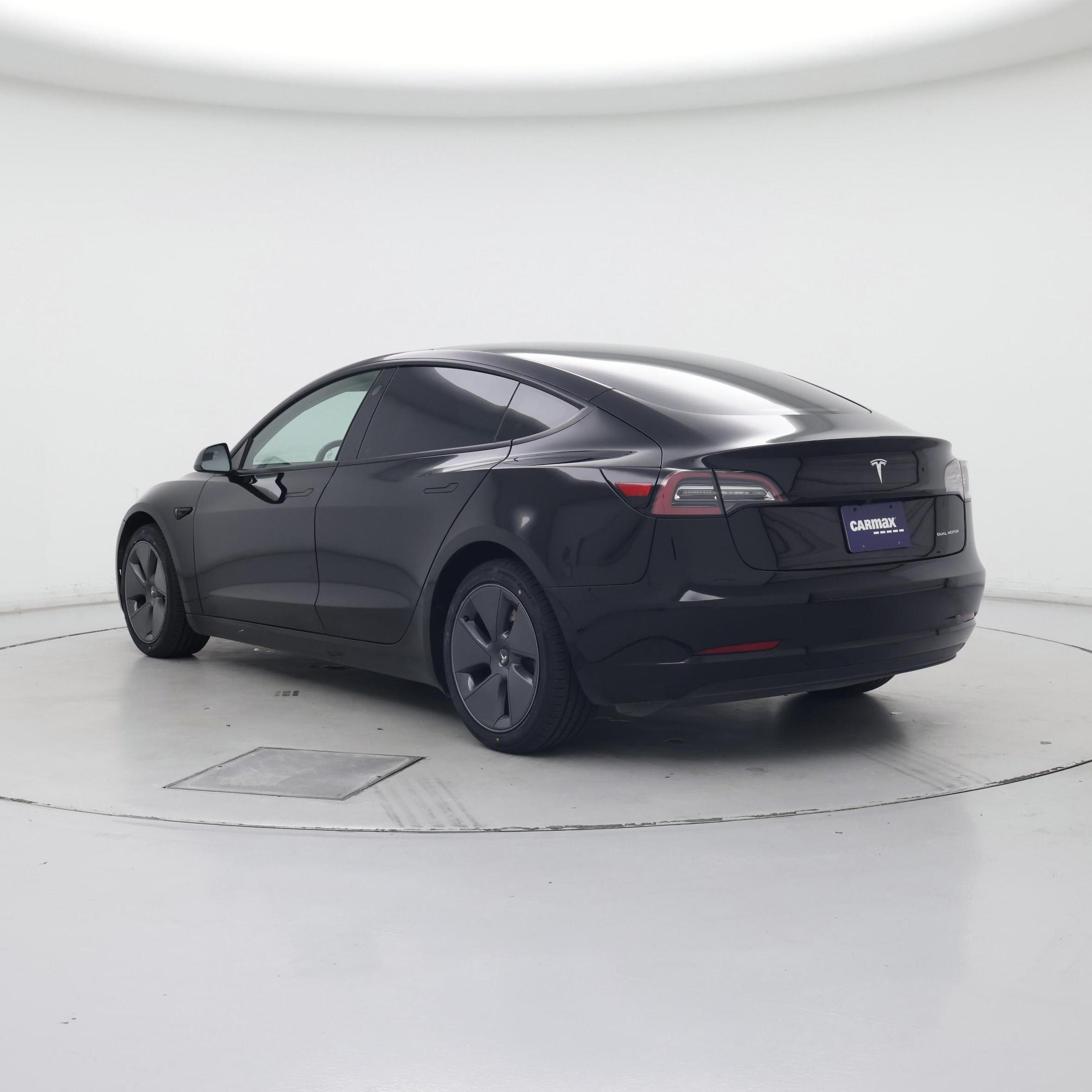 Thumbnail: 2022 Tesla Model 3 - 2