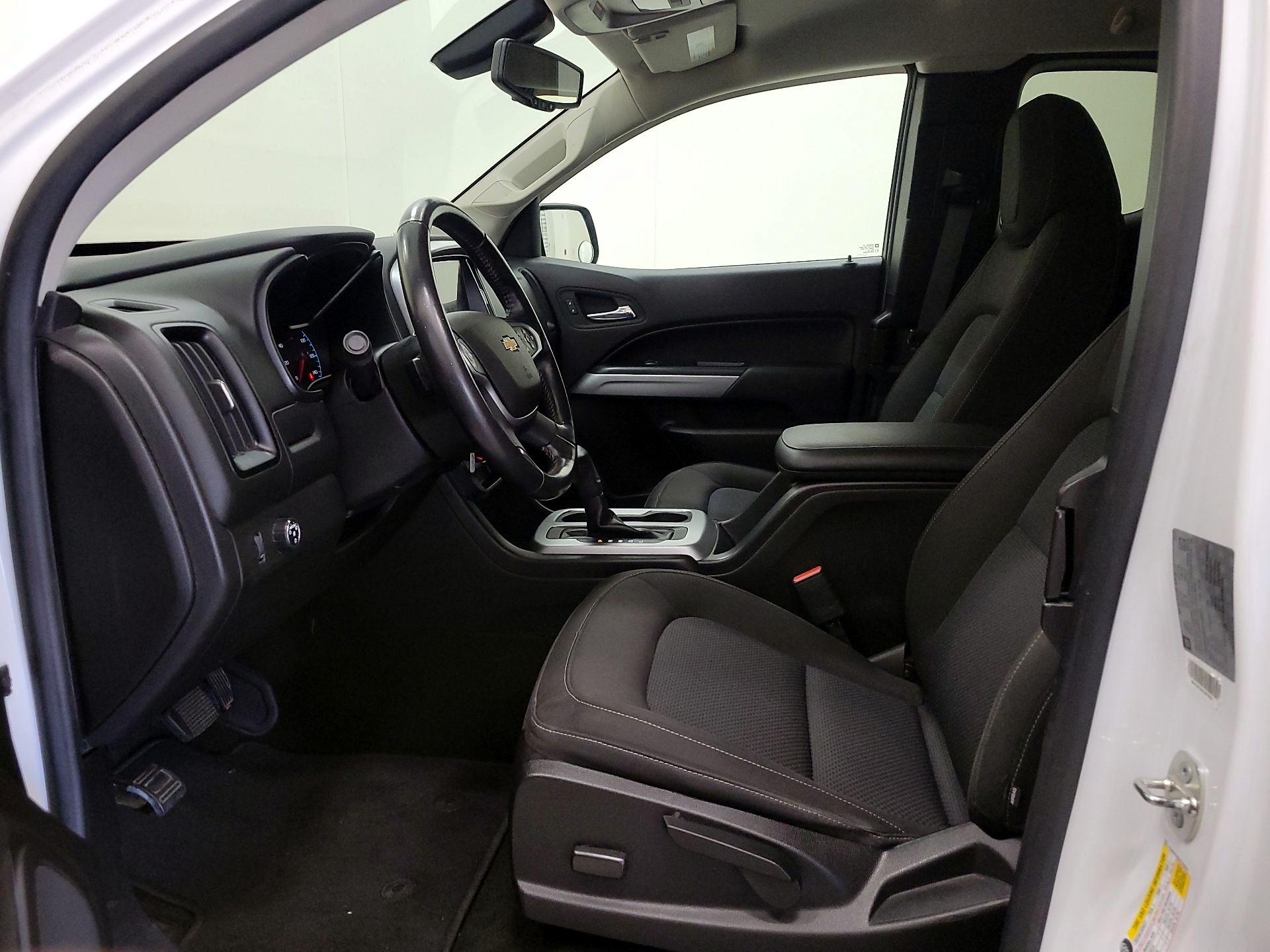 Thumbnail: 2017 Chevrolet Colorado - 11