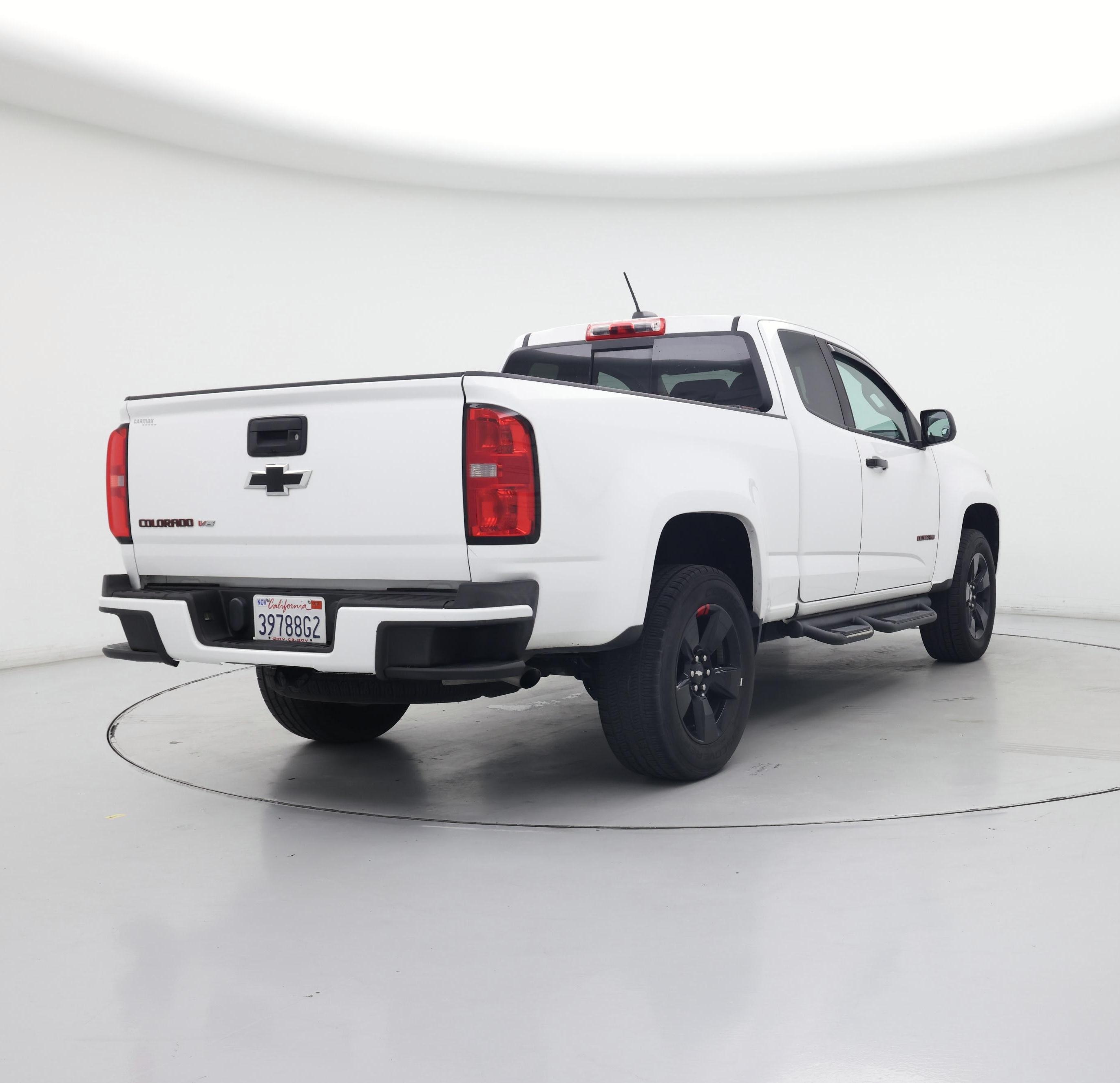 Thumbnail: 2017 Chevrolet Colorado - 8