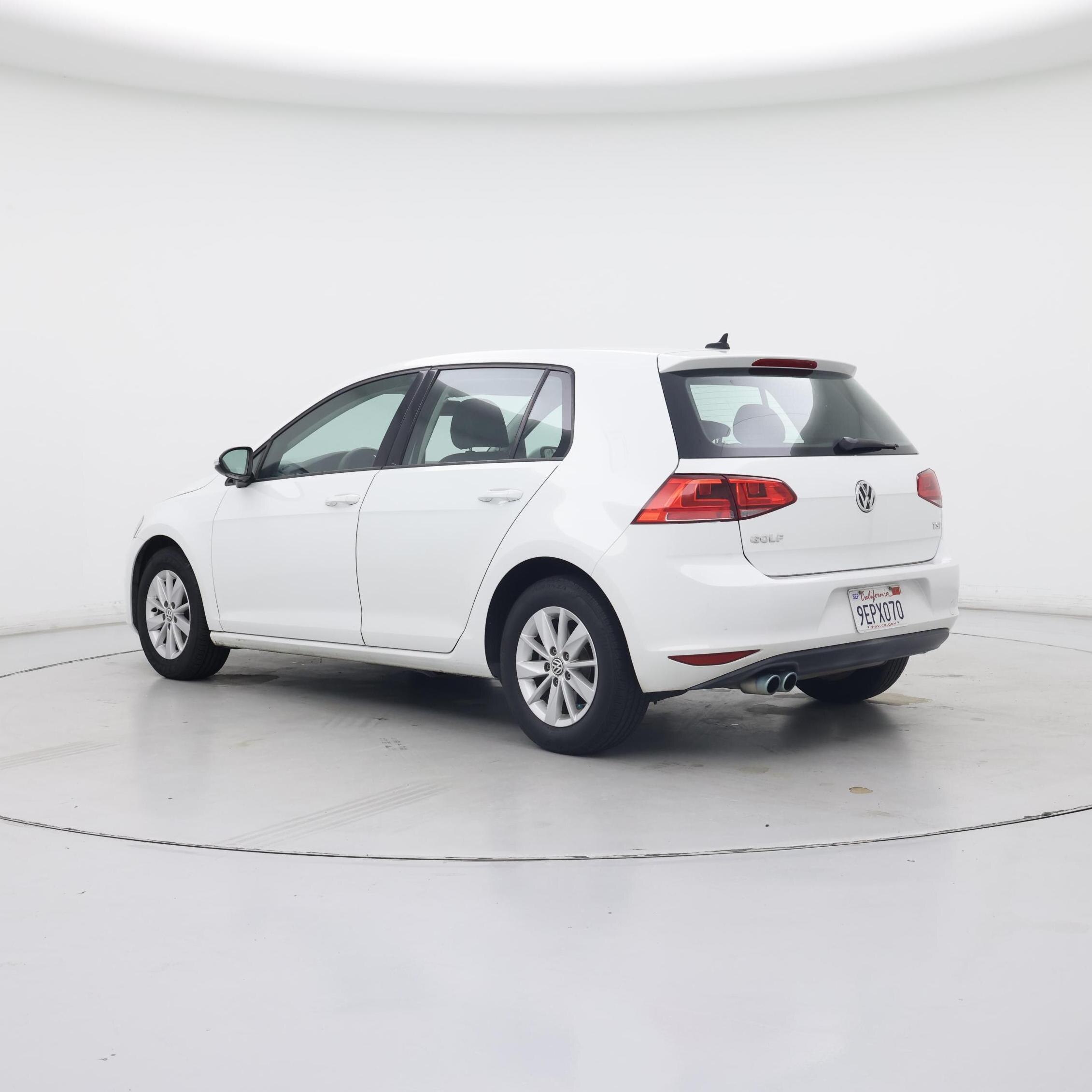 Thumbnail: 2015 Volkswagen Golf - 2