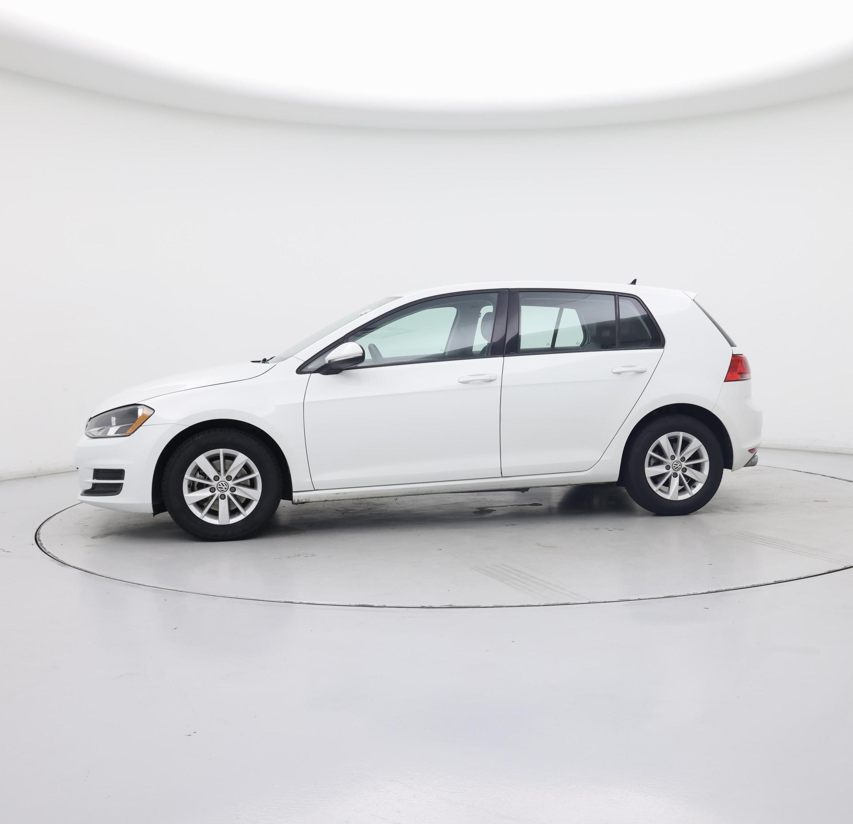 Thumbnail: 2015 Volkswagen Golf - 3