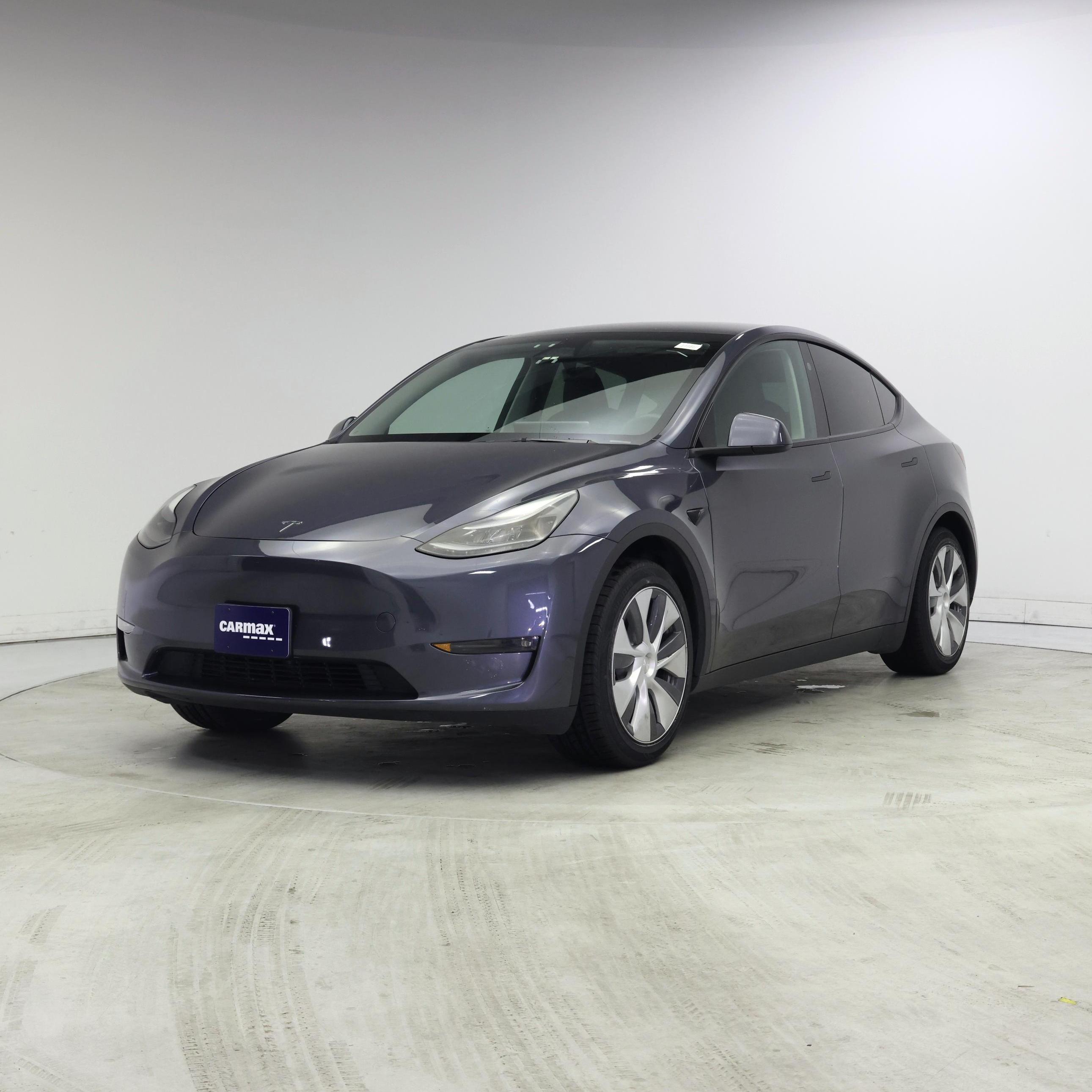 Thumbnail: 2023 Tesla Model Y - 4