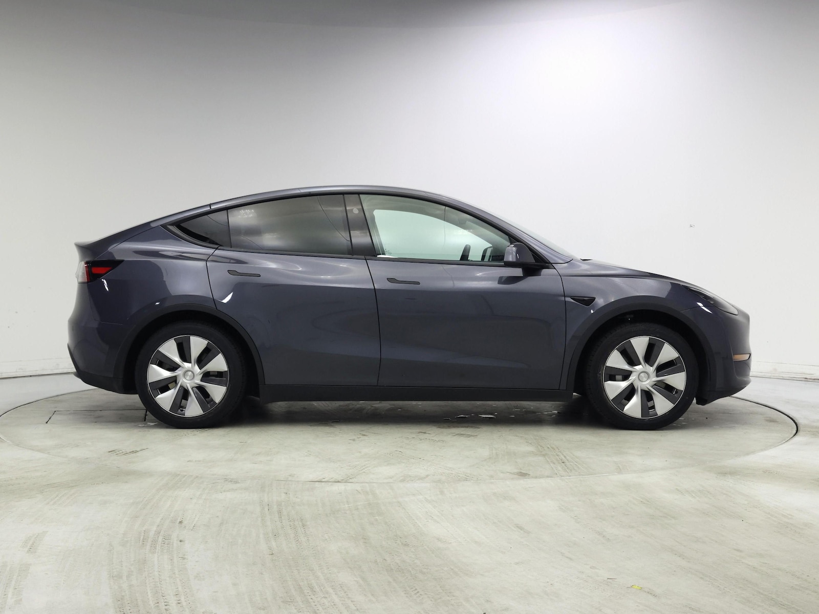 2023 Tesla Model Y Base - Photo 8