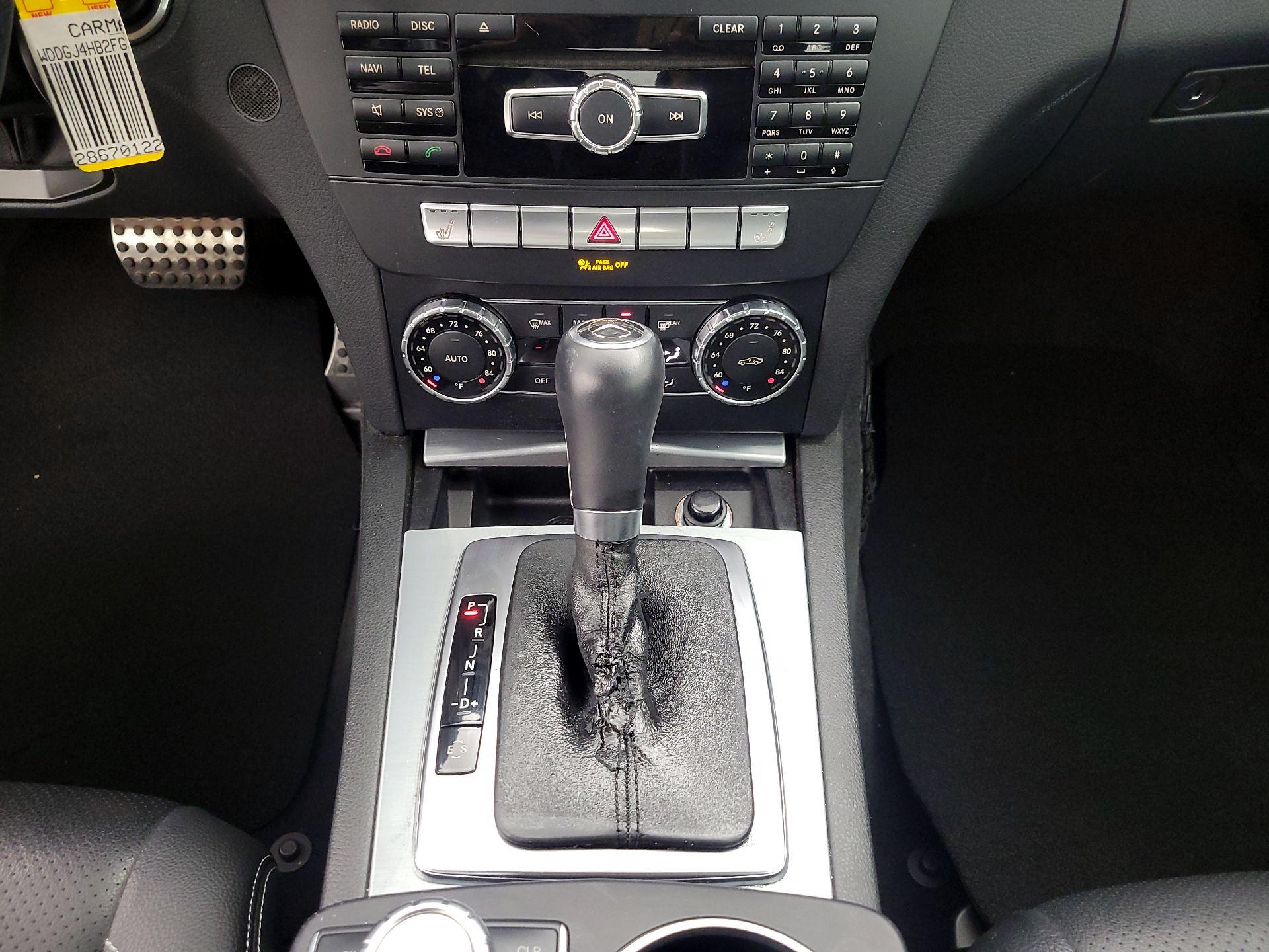 Thumbnail: 2015 Mercedes-Benz C-Class - 16