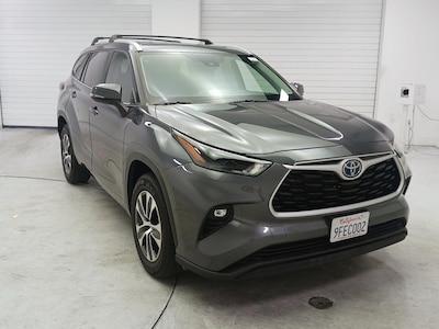 2023 Toyota Highlander Hybrid XLE
