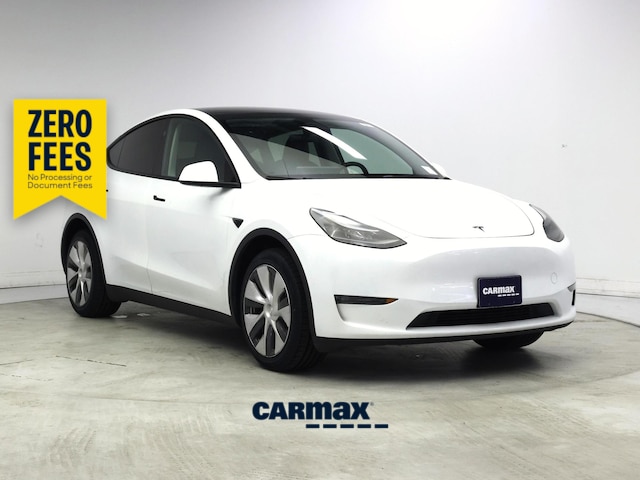 White 2024 Tesla Model Y Long Range AWD SUV / Crossover All-Wheel Drive Automatic