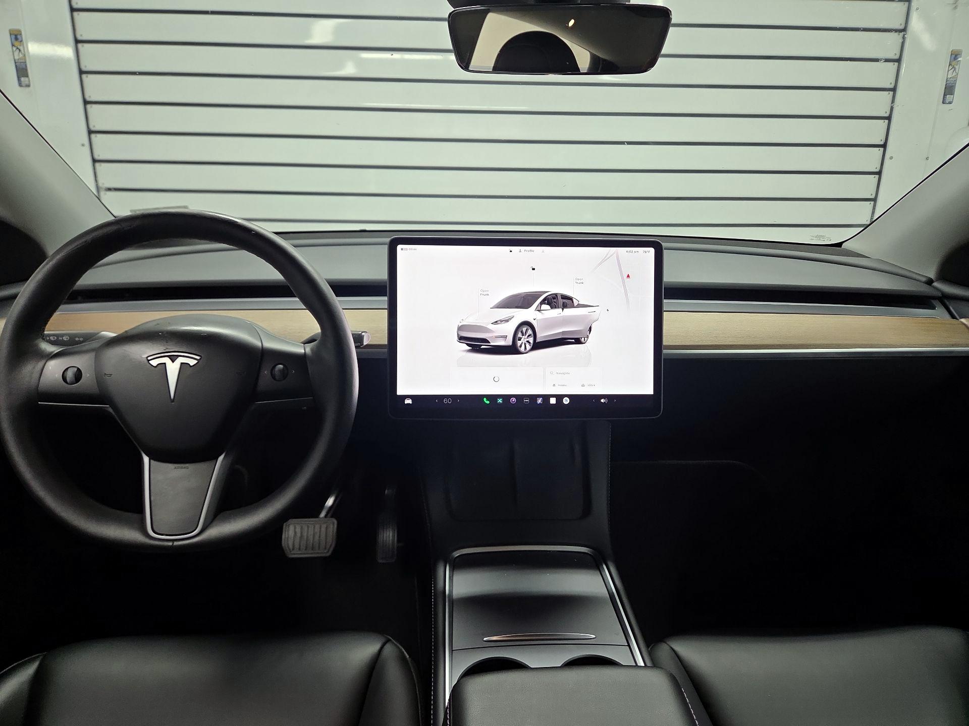 Thumbnail: 2024 Tesla Model Y - 9