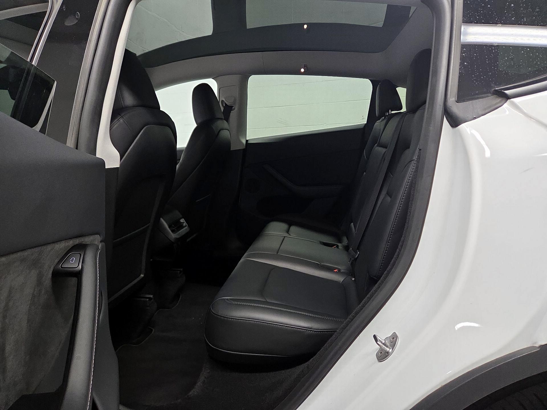 Thumbnail: 2024 Tesla Model Y - 18