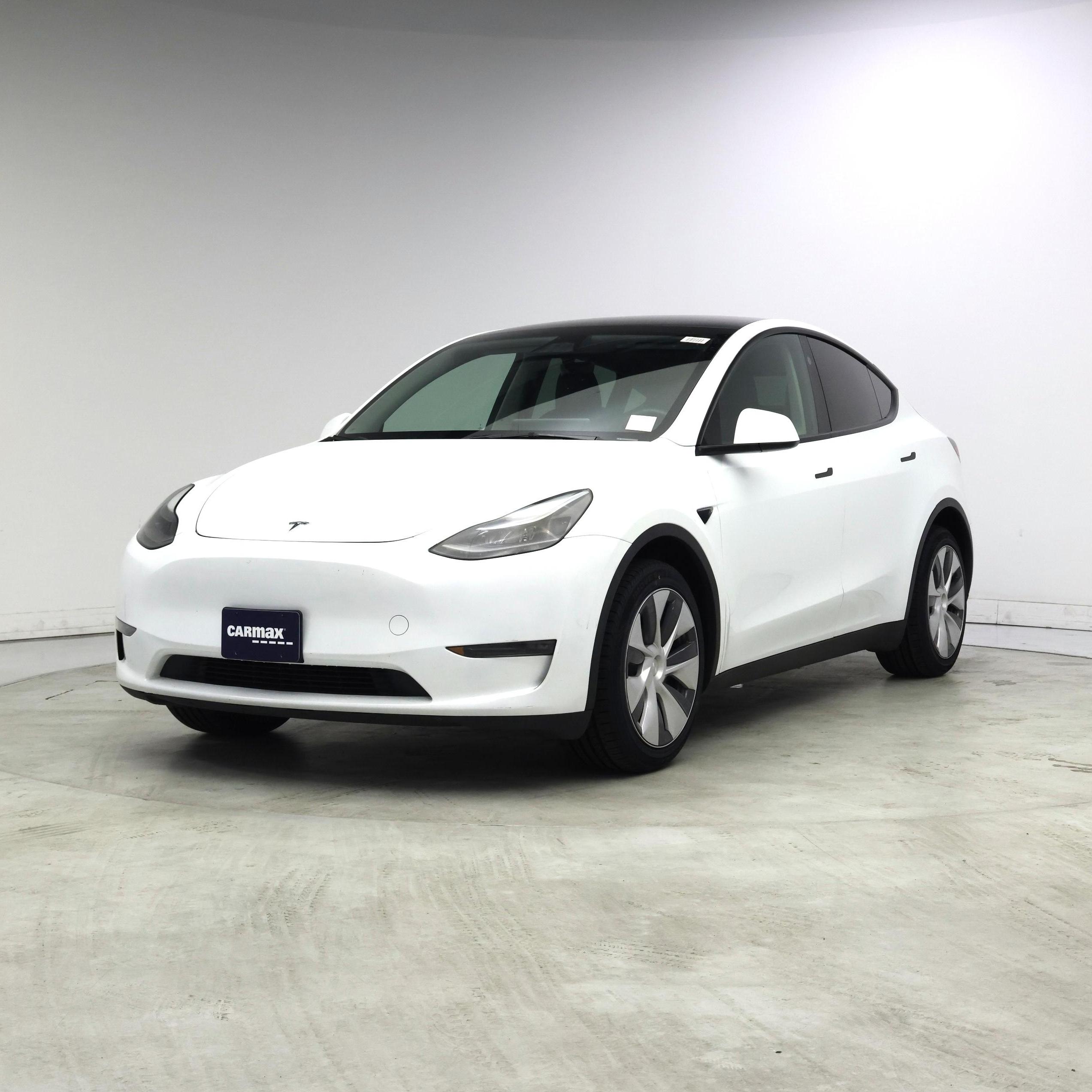 Thumbnail: 2024 Tesla Model Y - 4