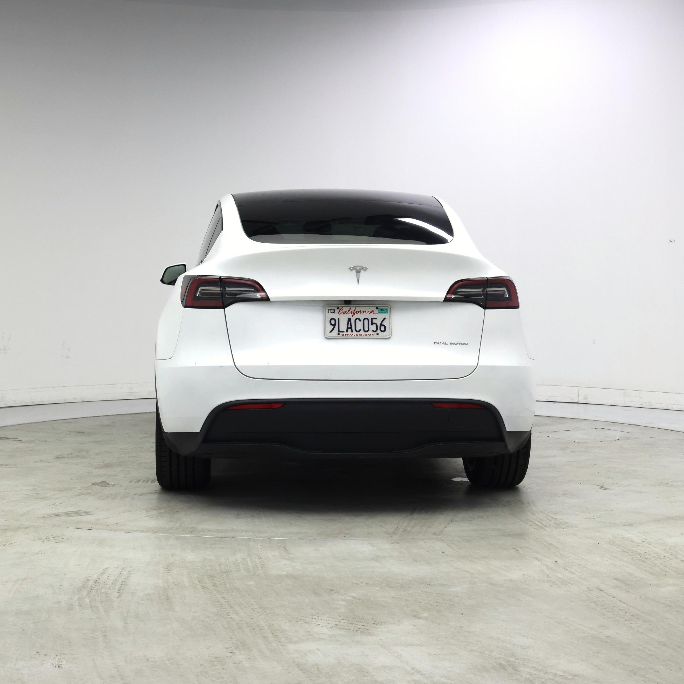 Thumbnail: 2024 Tesla Model Y - 6