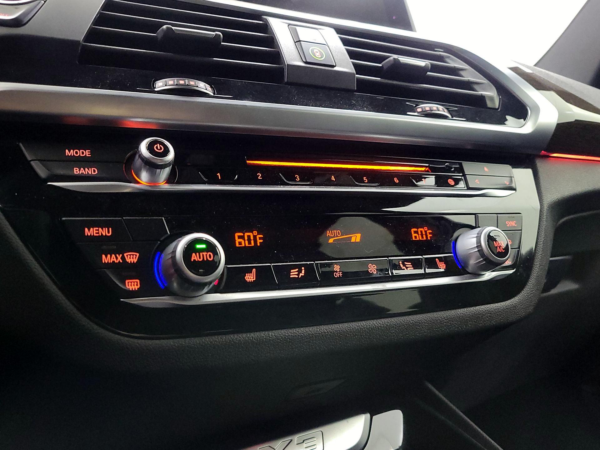 Thumbnail: 2019 BMW X3 - 17
