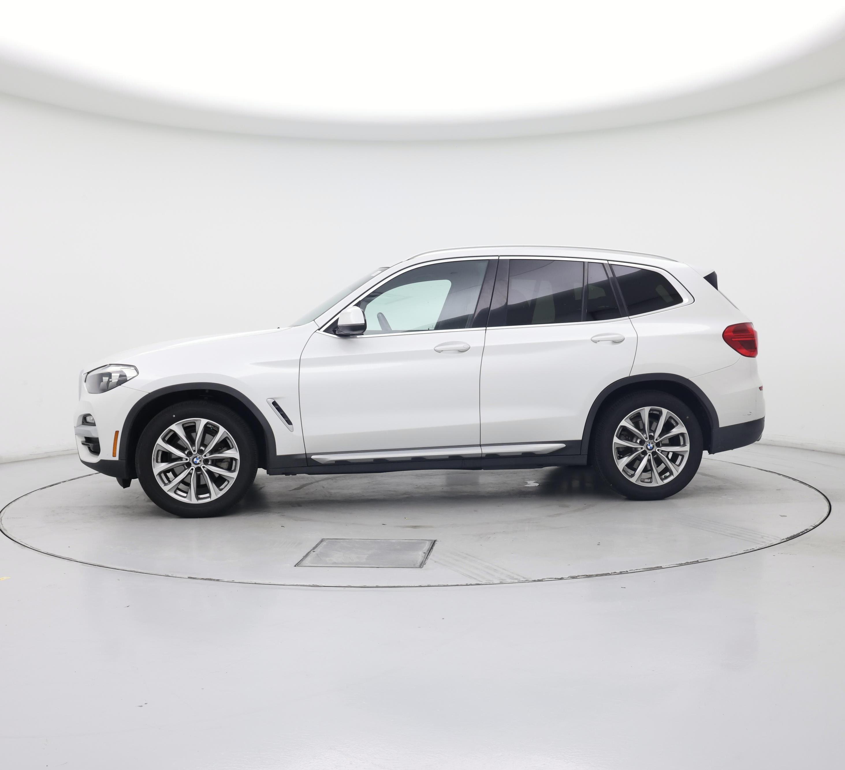 Thumbnail: 2019 BMW X3 - 3