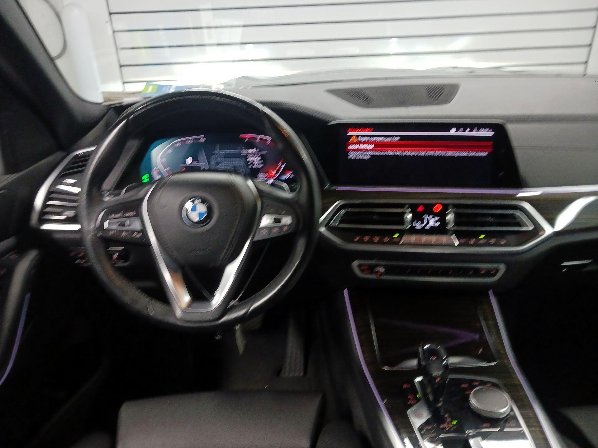 Thumbnail: 2020 BMW X5 - 9