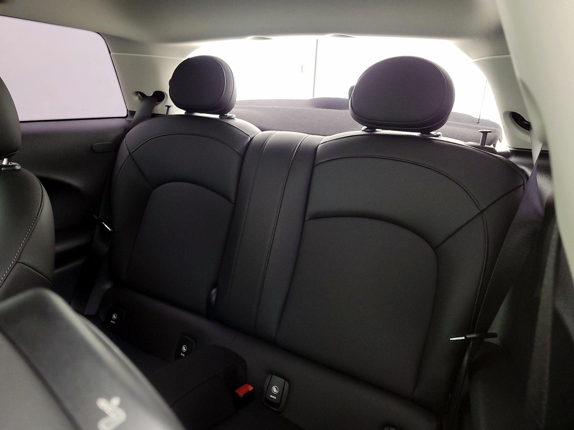 Thumbnail: 2019 MINI Cooper Hardtop - 19