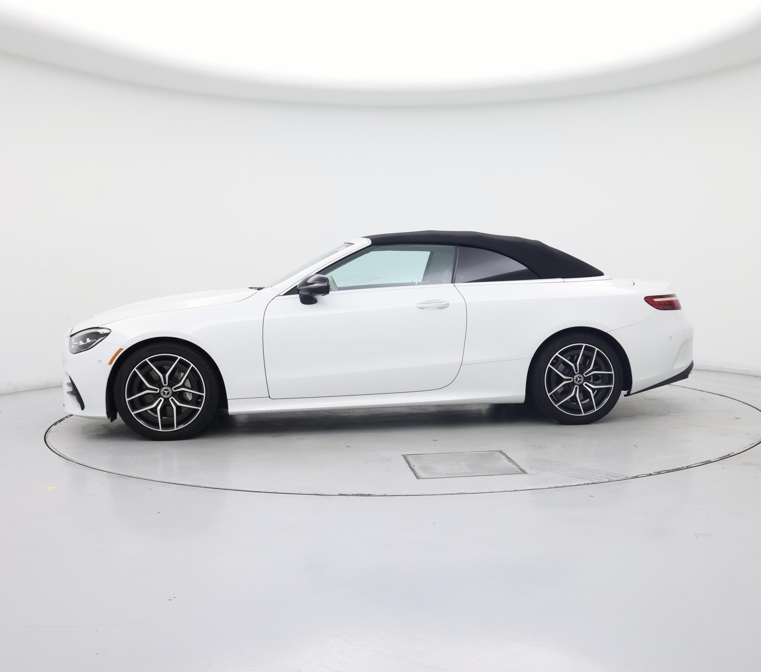 Thumbnail: 2023 Mercedes-Benz E-Class - 3