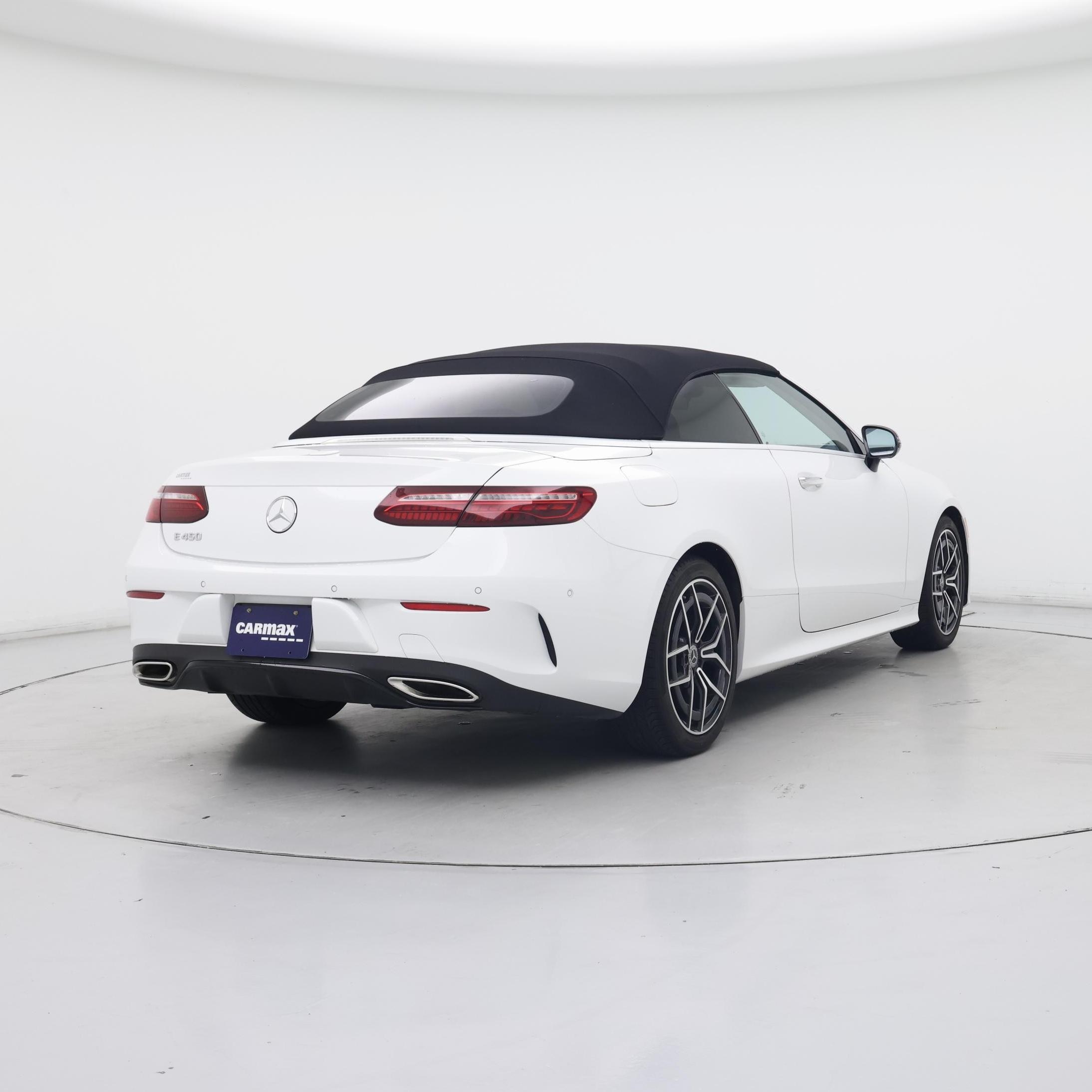 Thumbnail: 2023 Mercedes-Benz E-Class - 8