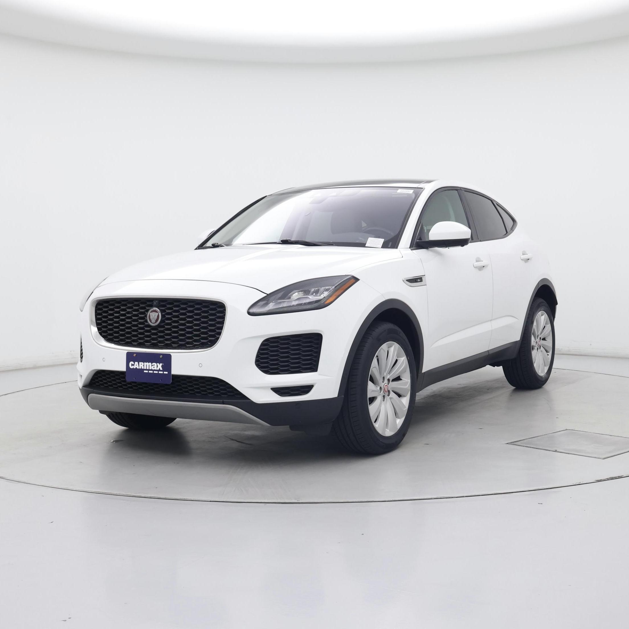 Thumbnail: 2018 Jaguar E-Pace - 4