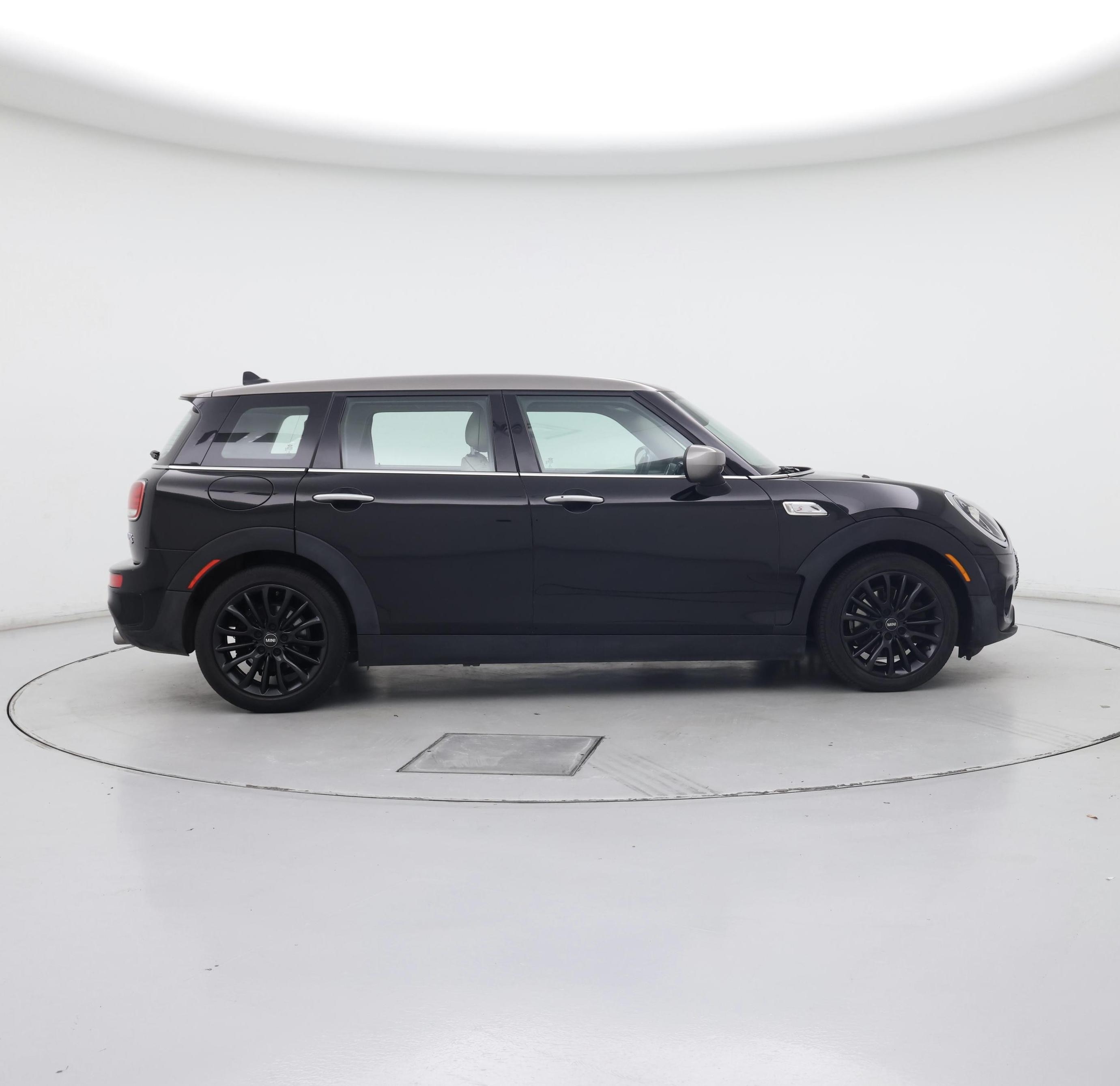 Thumbnail: 2020 MINI Cooper Clubman - 7