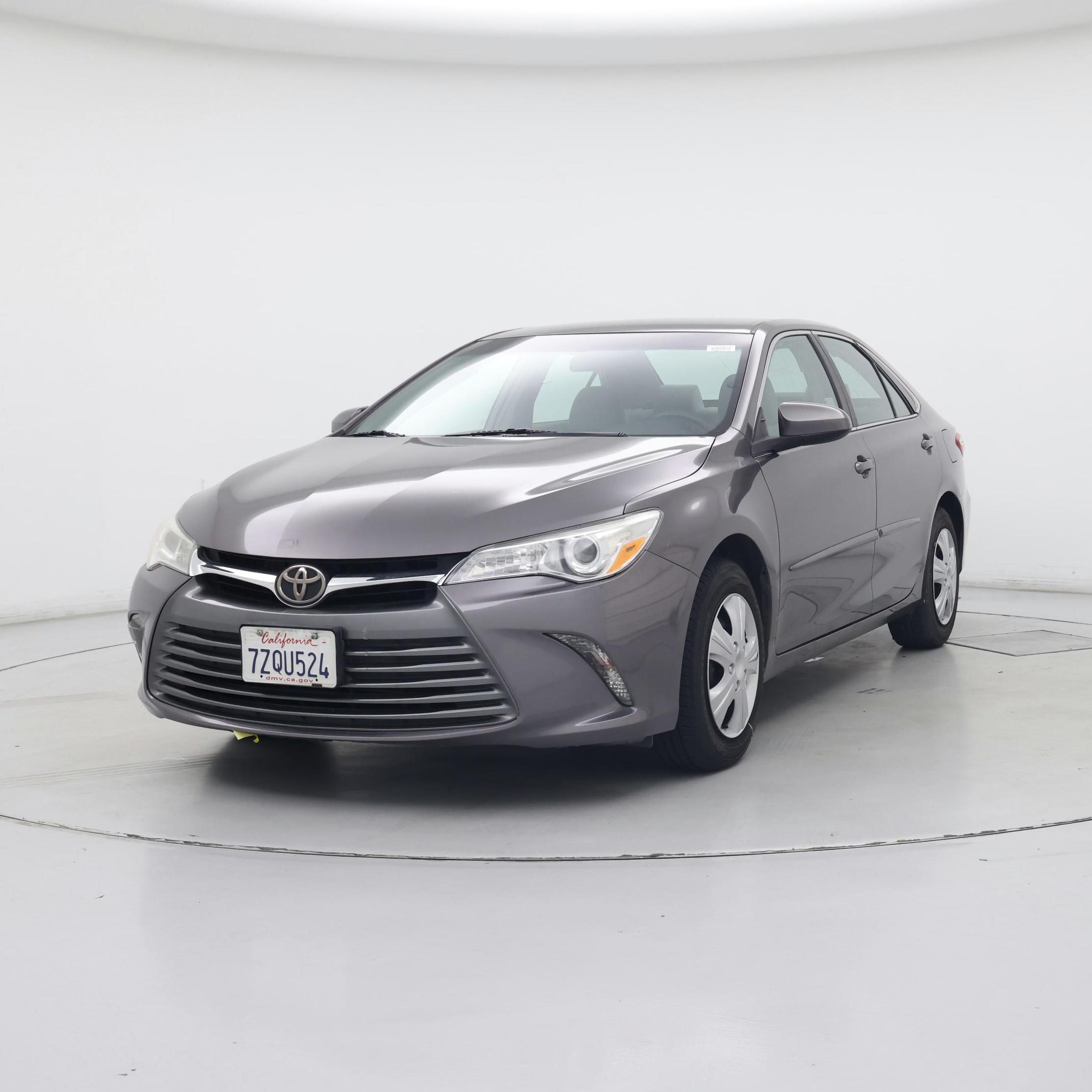 Thumbnail: 2017 Toyota Camry - 4