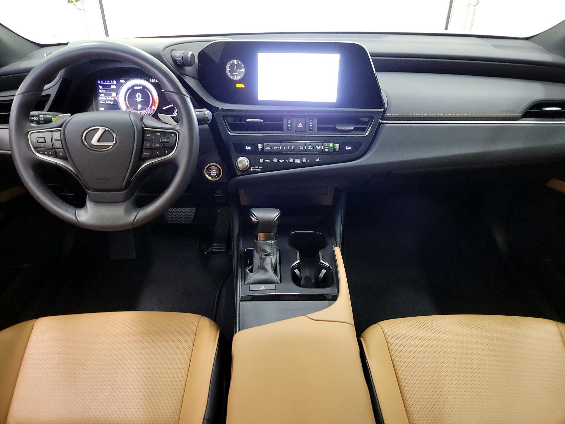 Thumbnail: 2023 Lexus ES - 9
