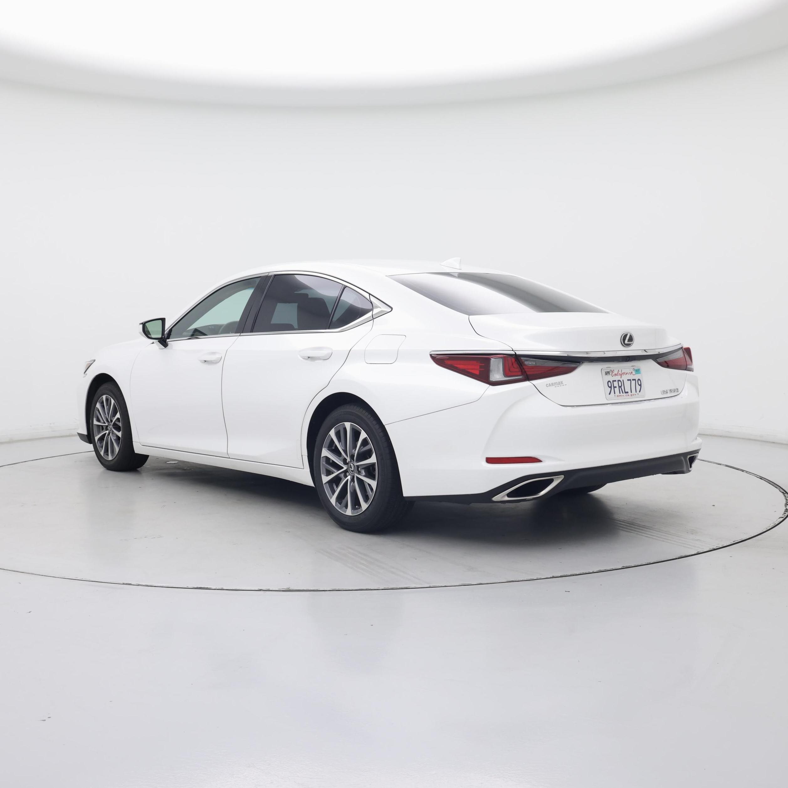 Thumbnail: 2023 Lexus ES - 2
