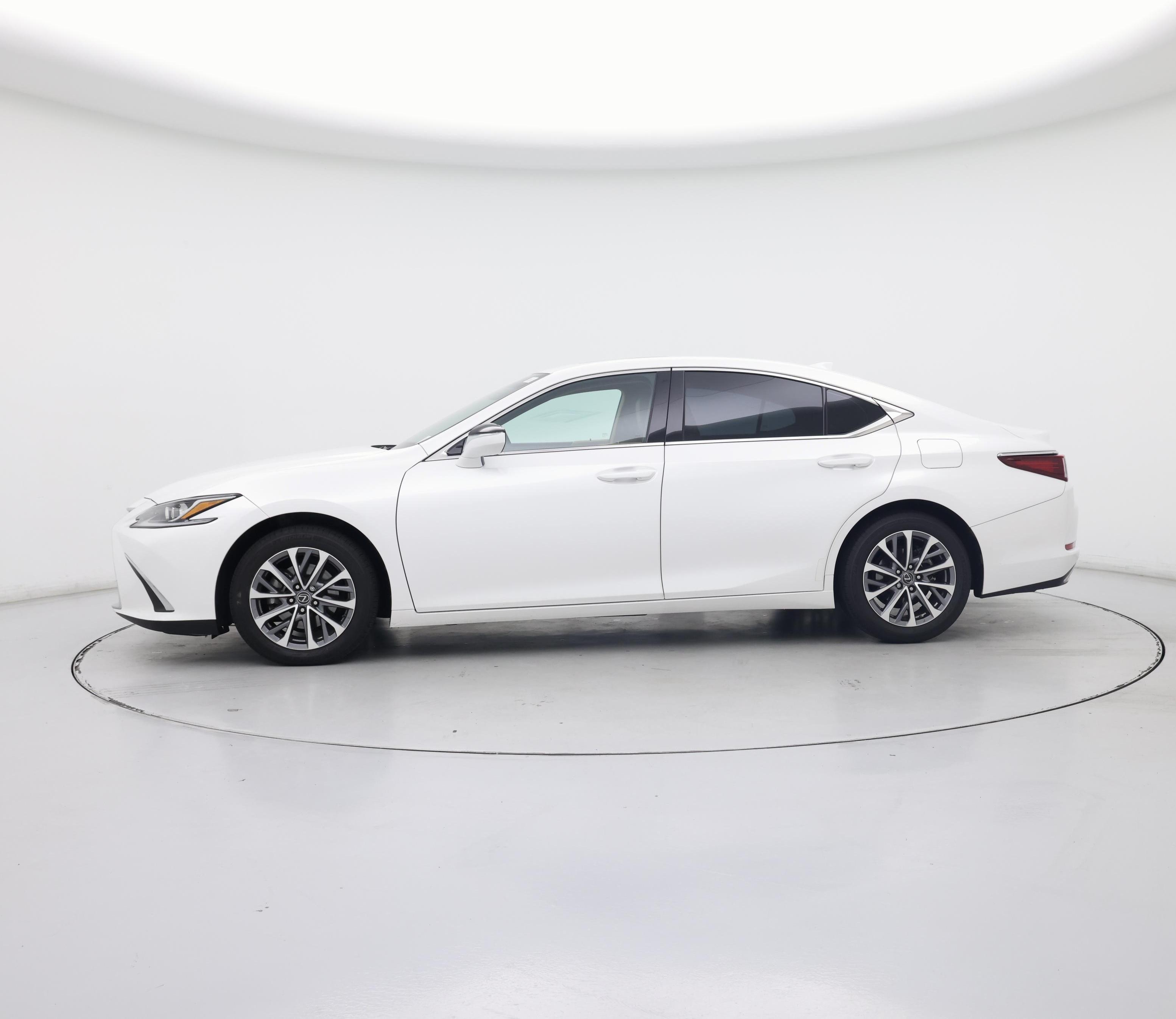 Thumbnail: 2023 Lexus ES - 3