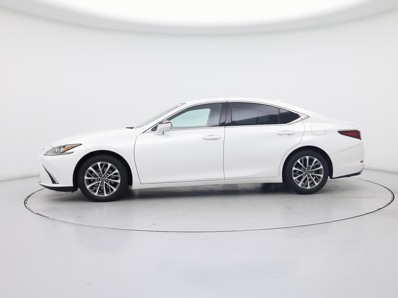 2023 Lexus ES 350 - Photo 4