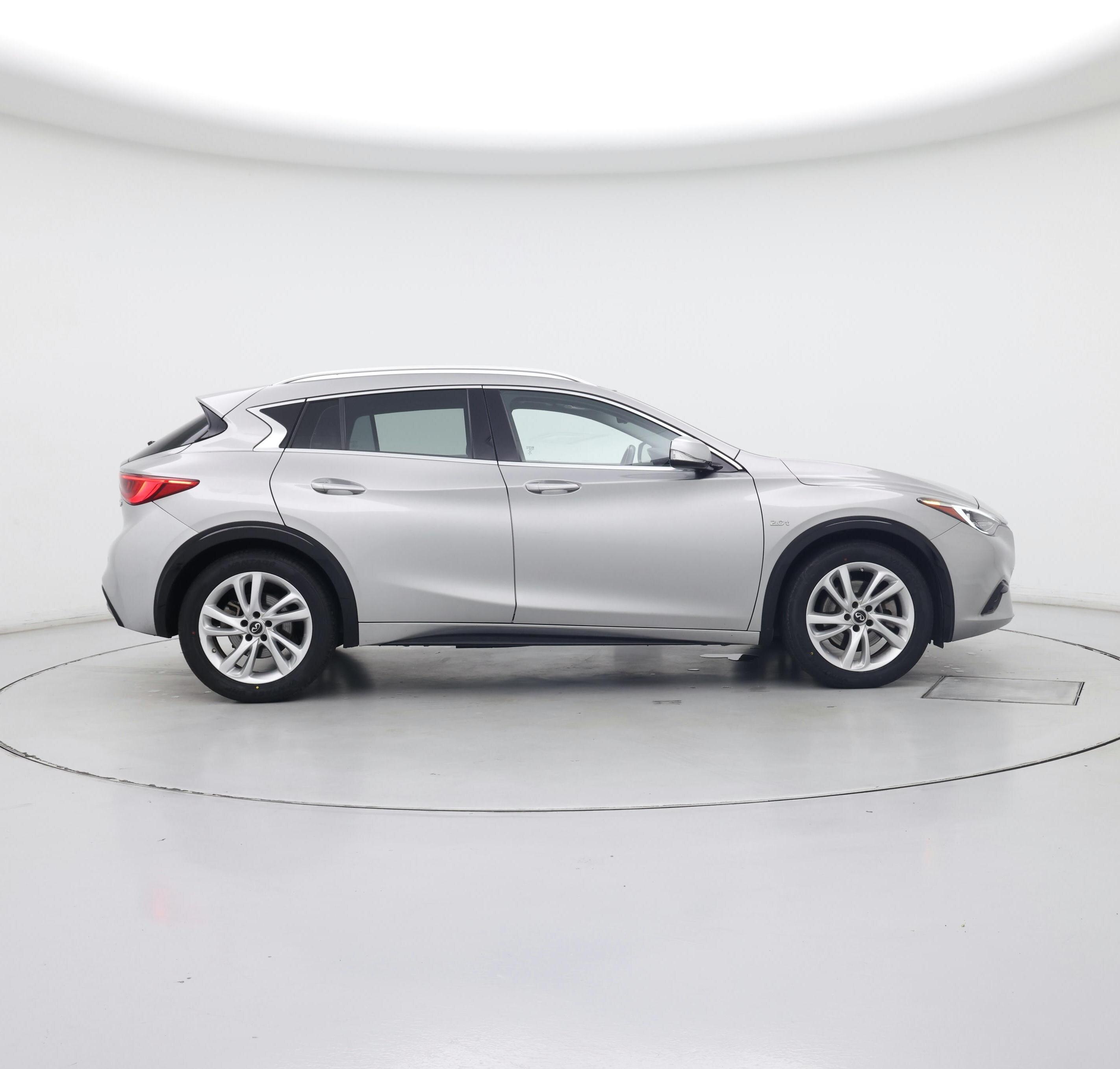Thumbnail: 2019 INFINITI QX30 - 7