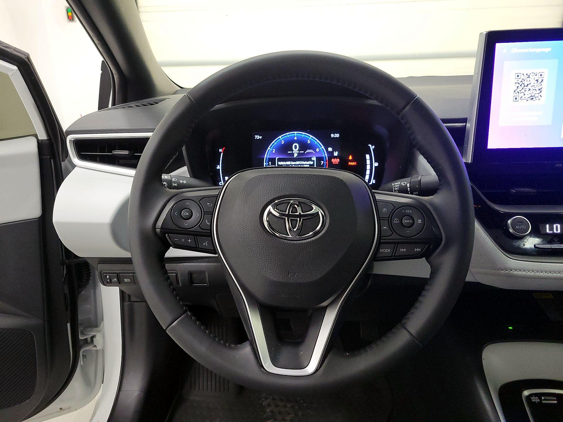 Thumbnail: 2025 Toyota Corolla - 10