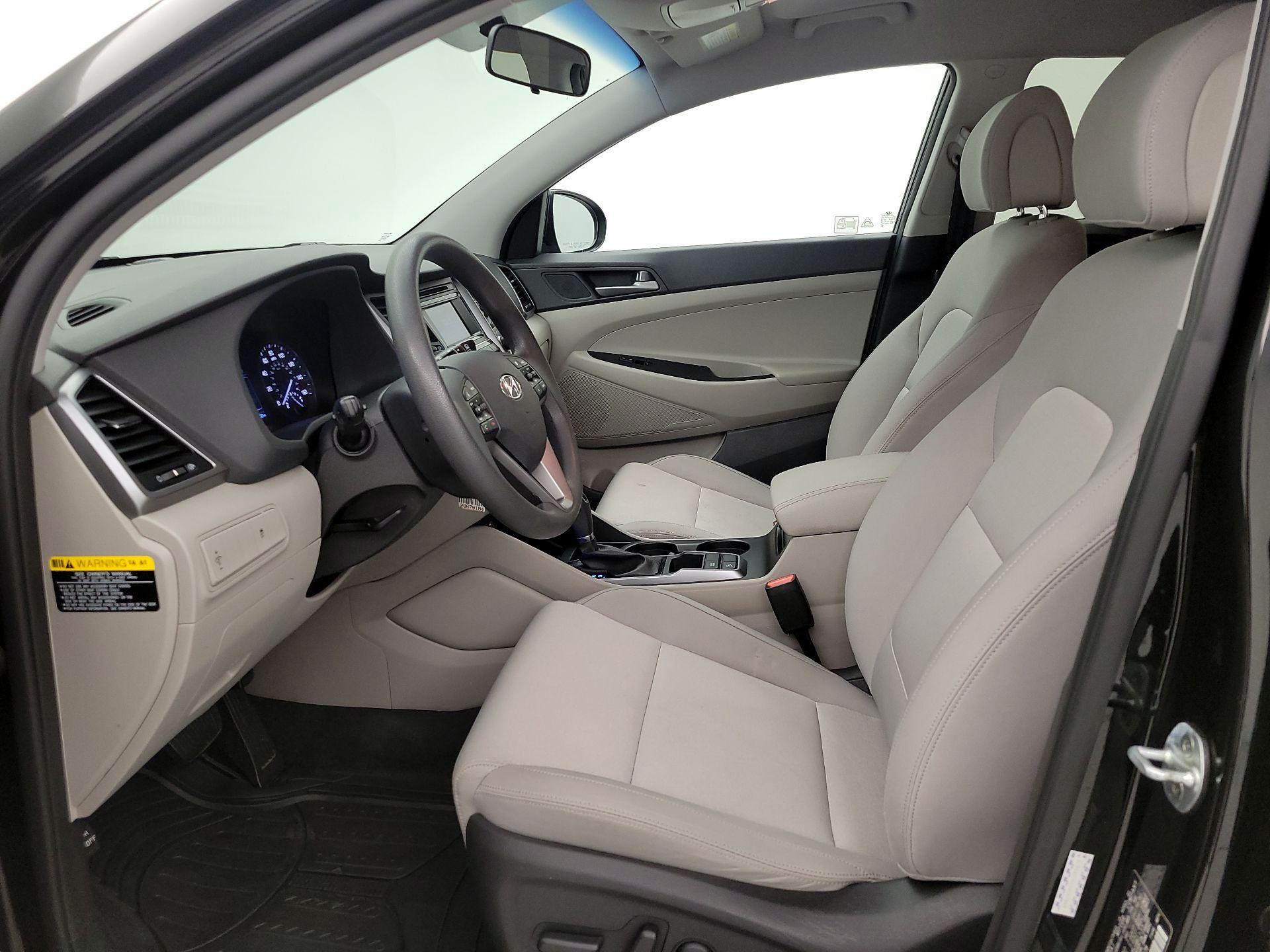 Thumbnail: 2017 Hyundai Tucson - 11