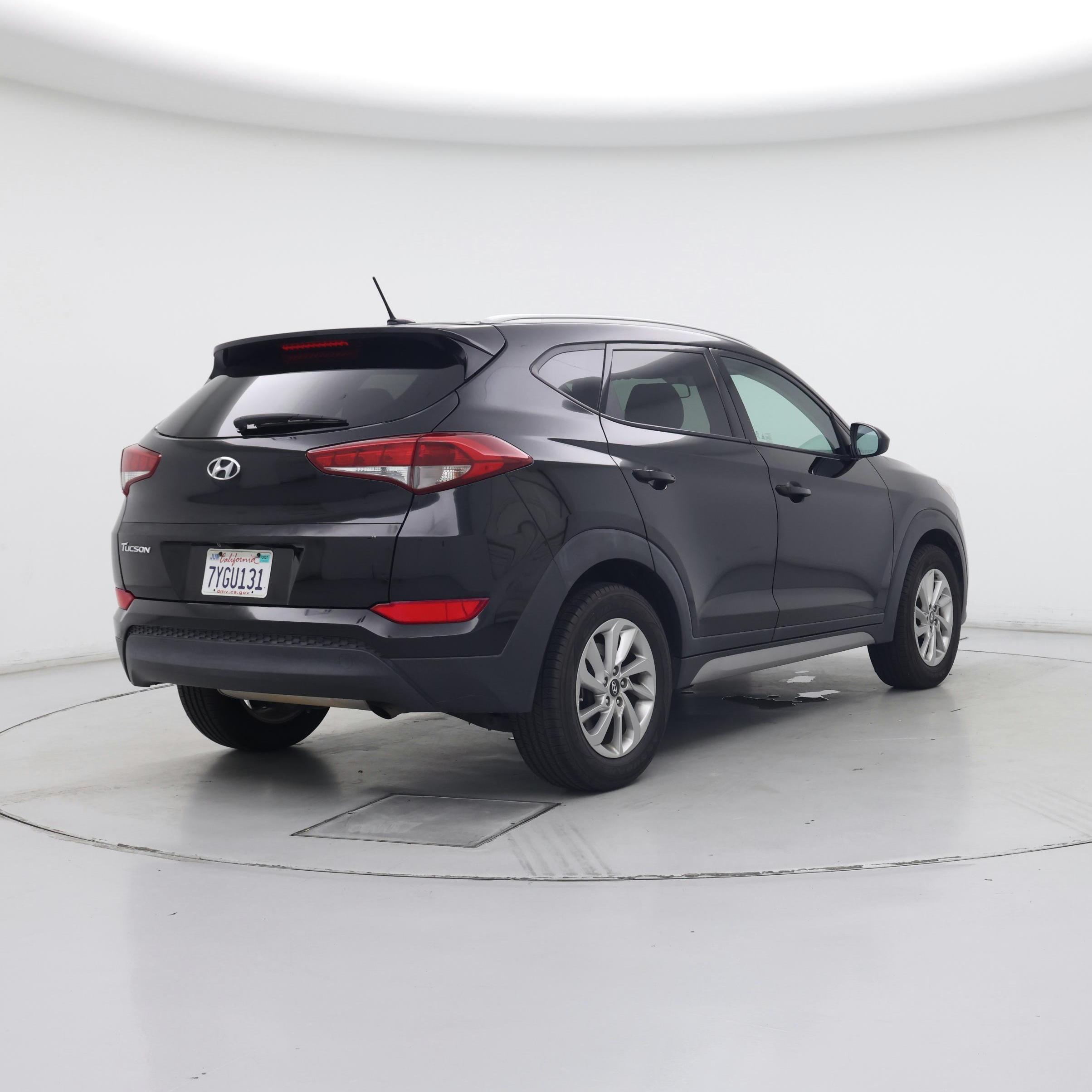 Thumbnail: 2017 Hyundai Tucson - 8