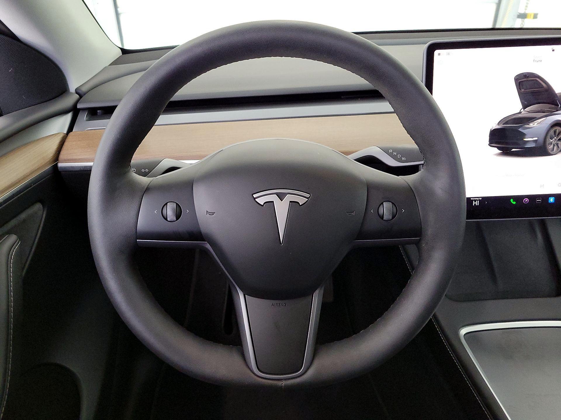 Thumbnail: 2024 Tesla Model Y - 10
