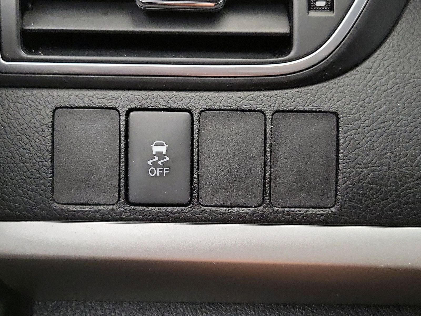 2017 Toyota Camry SE - Photo 14