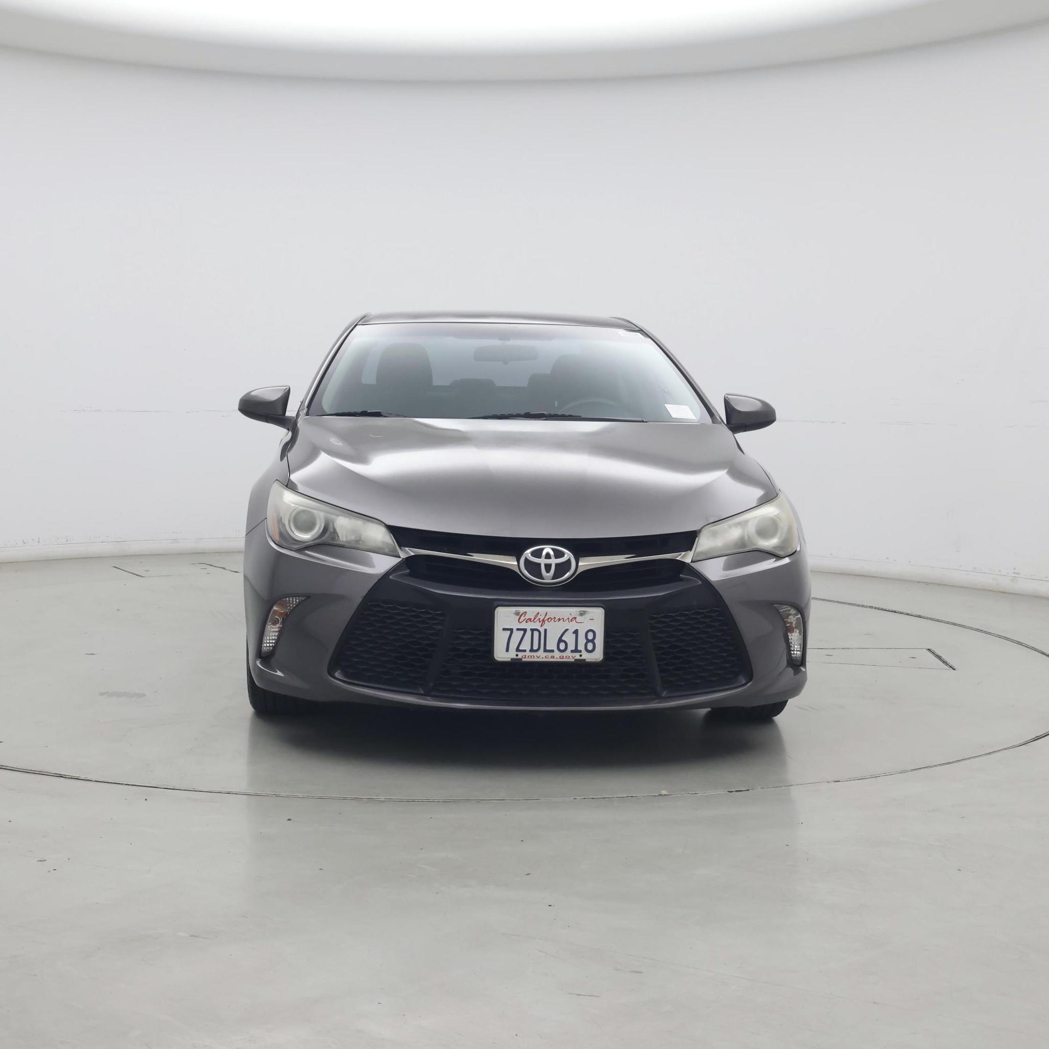 Thumbnail: 2017 Toyota Camry - 5