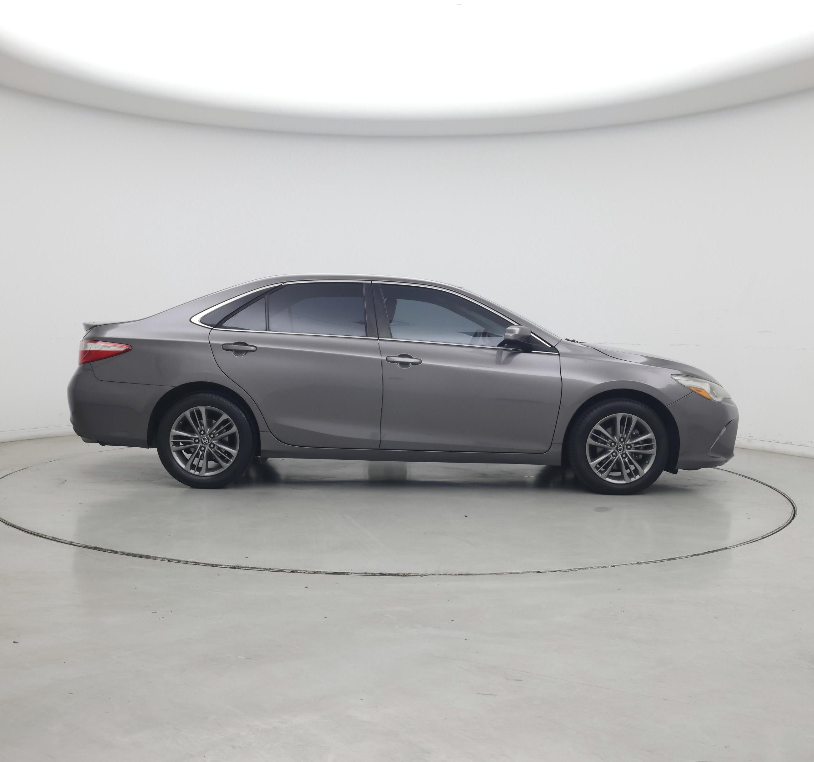 Thumbnail: 2017 Toyota Camry - 7