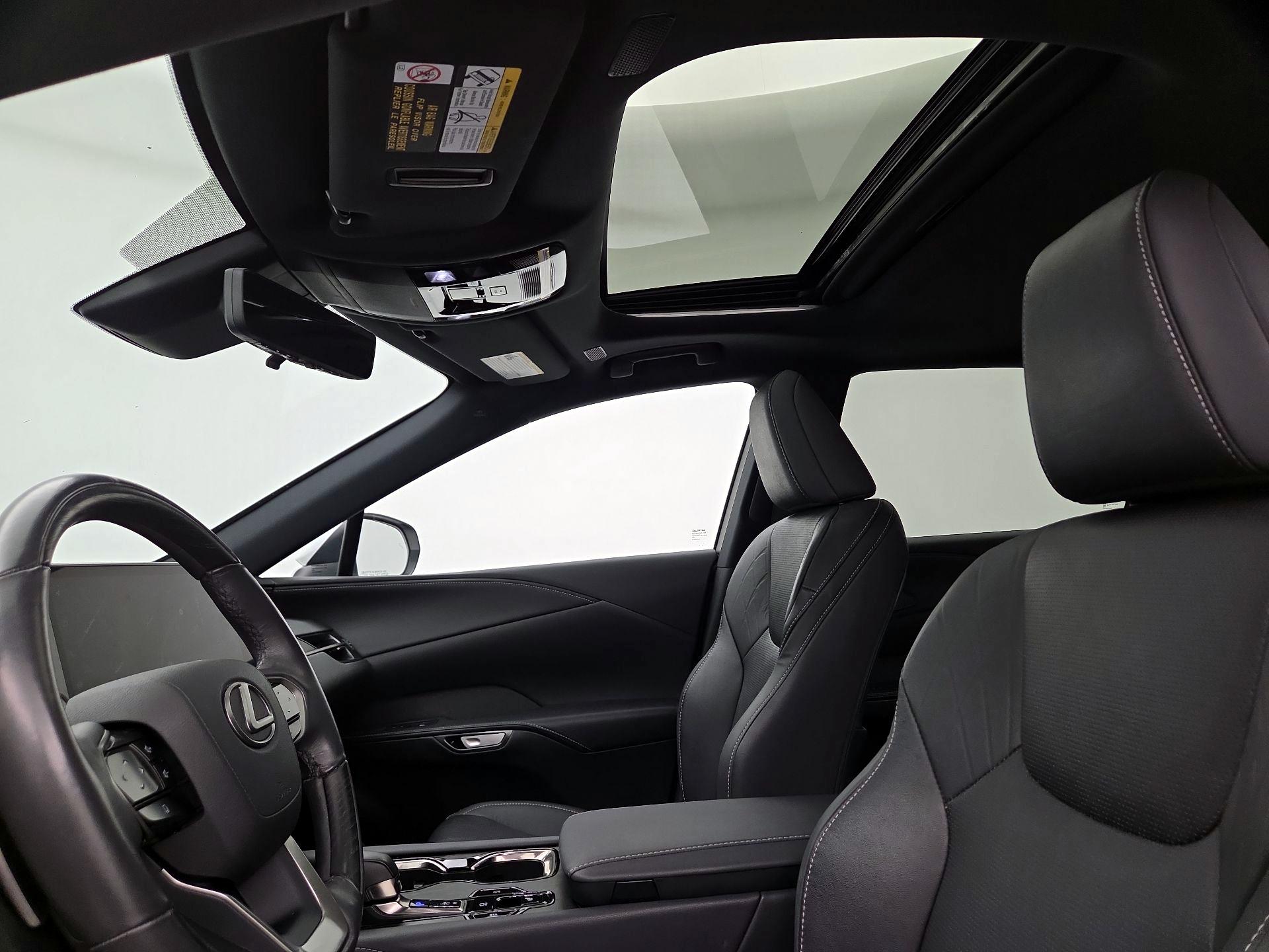 Thumbnail: 2024 Lexus RX - 20