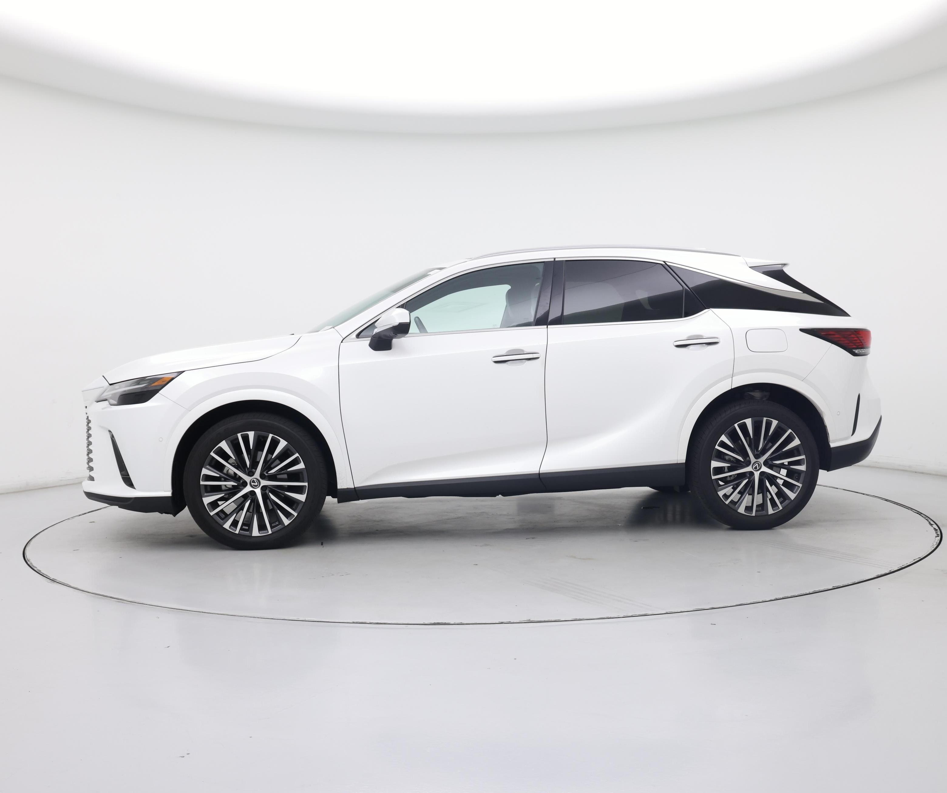 Thumbnail: 2024 Lexus RX - 3