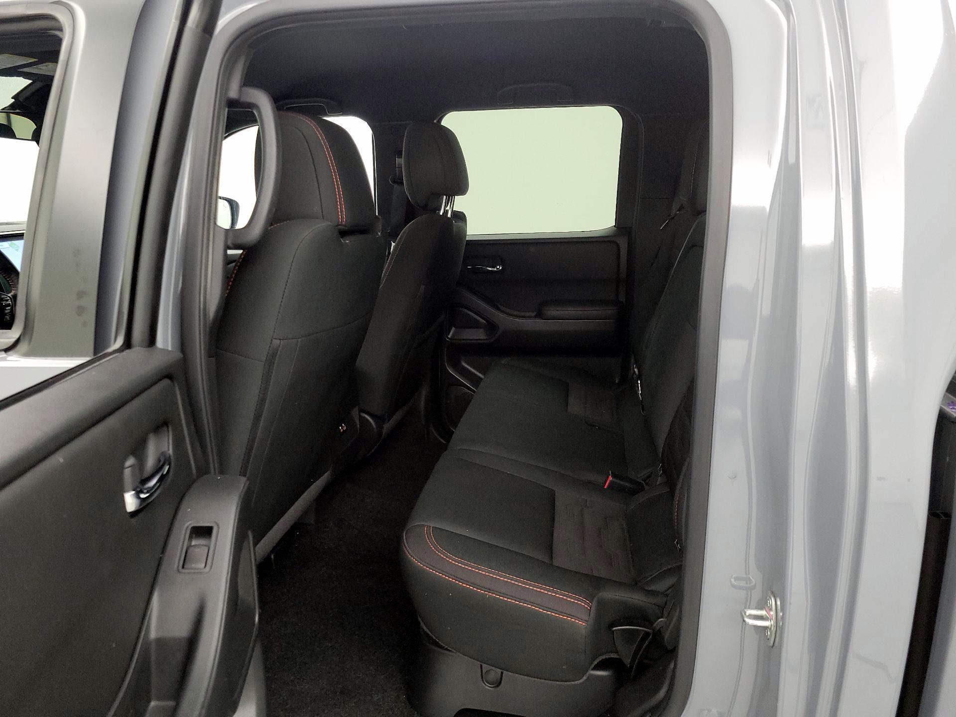 Thumbnail: 2023 Nissan Frontier - 20