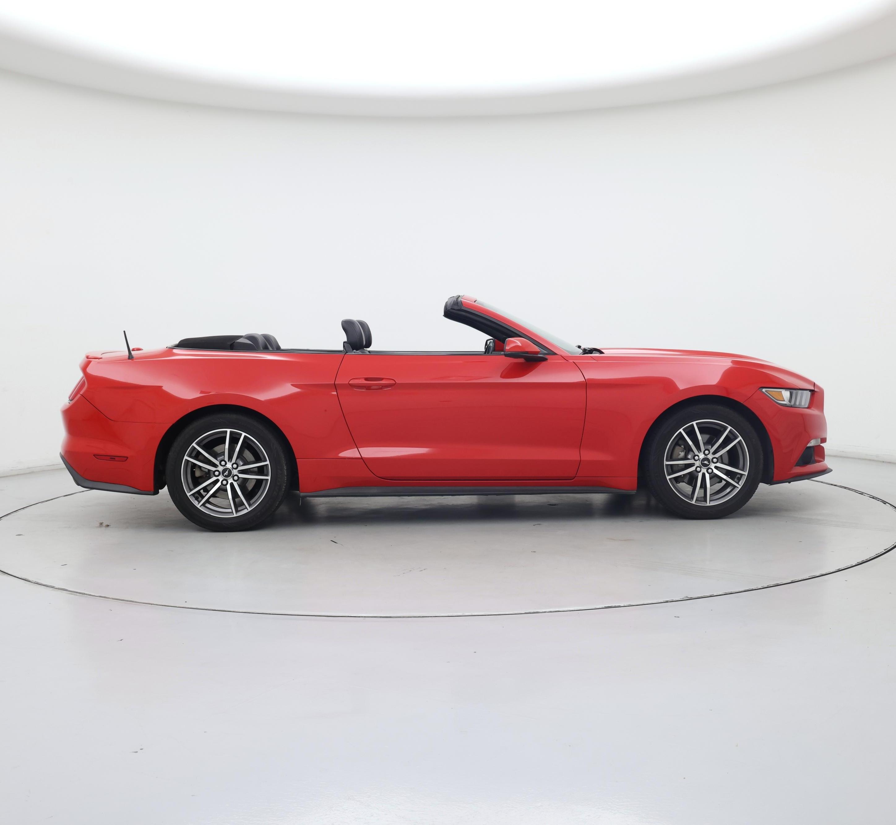 Thumbnail: 2017 Ford Mustang - 7