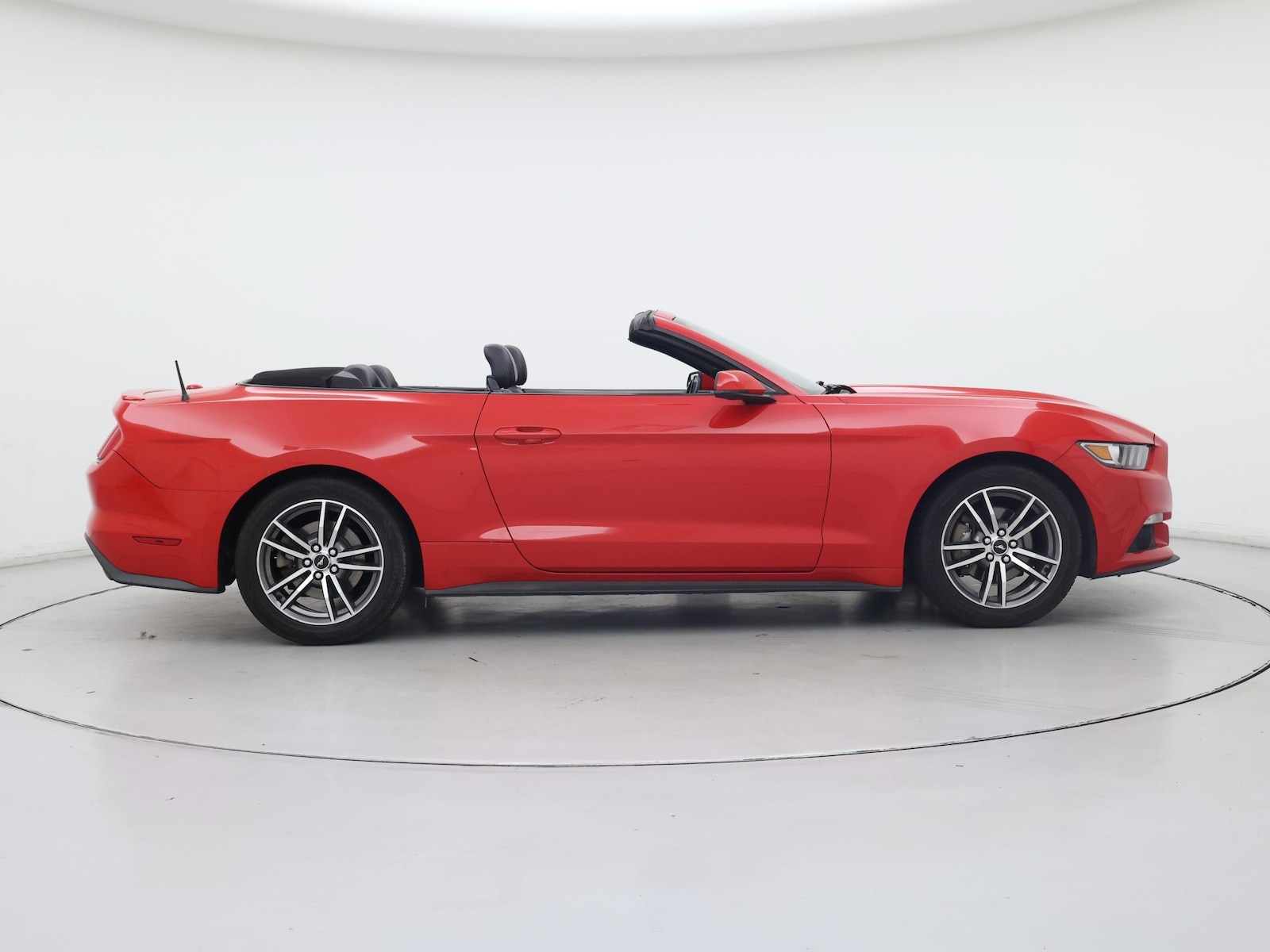 2017 Ford Mustang EcoBoost Premium - Photo 8