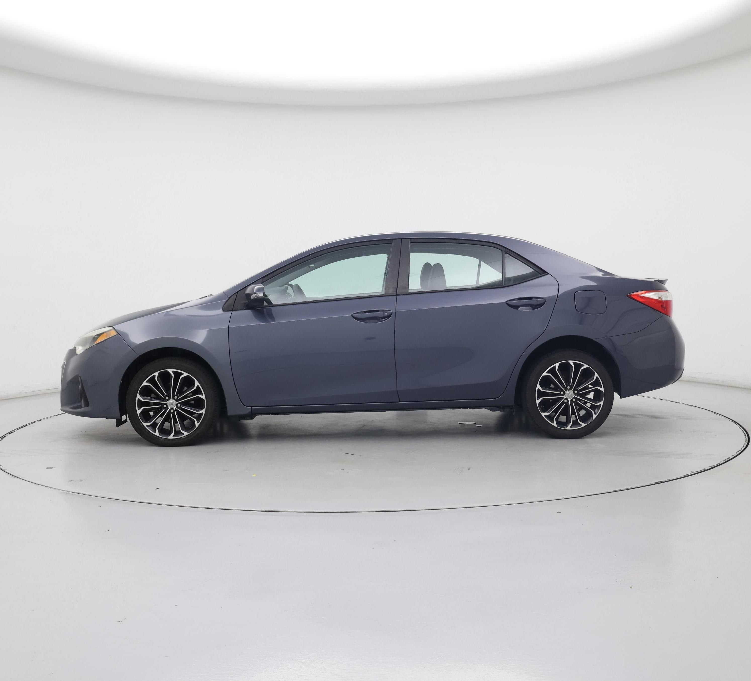Thumbnail: 2016 Toyota Corolla - 3