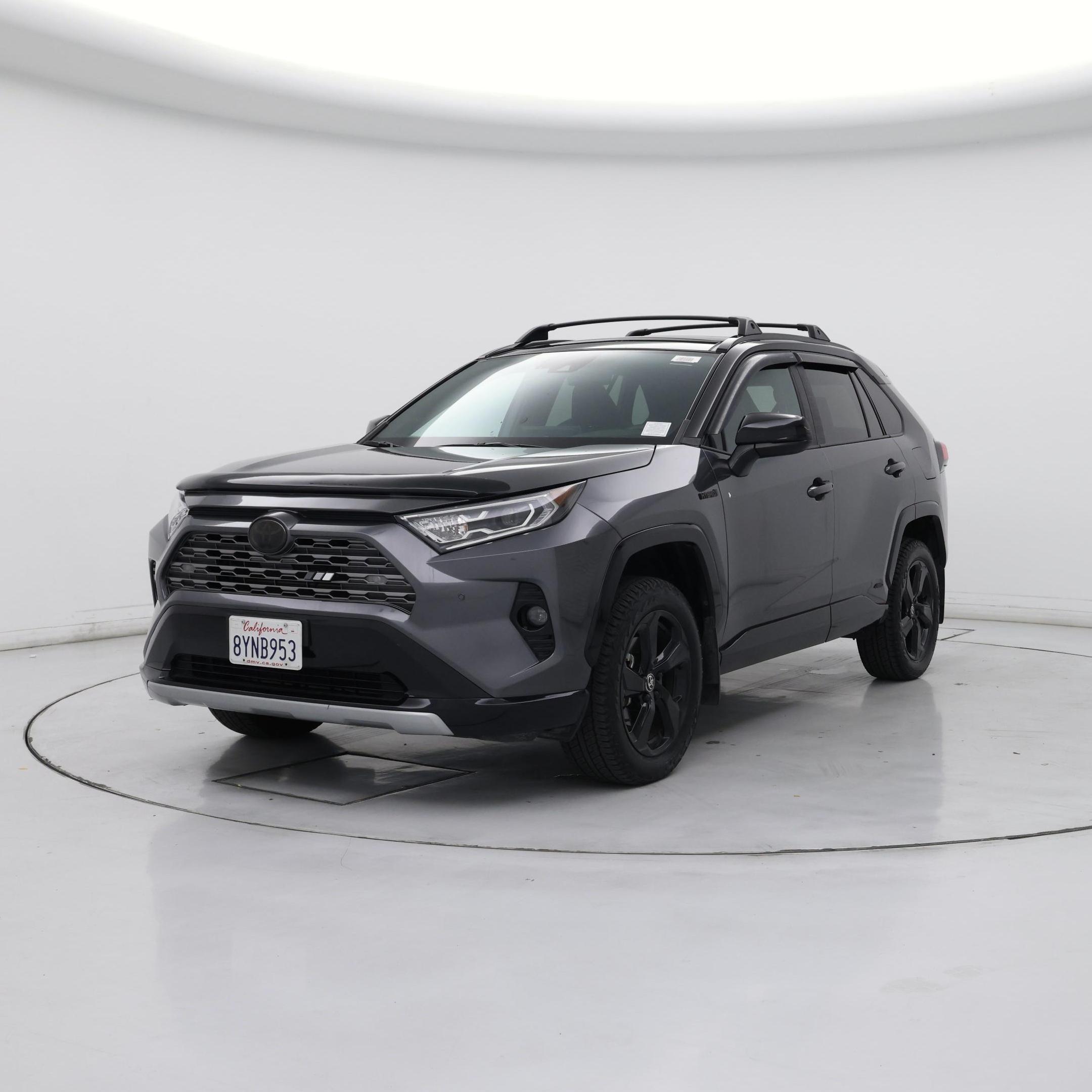 Thumbnail: 2021 Toyota RAV4 - 4