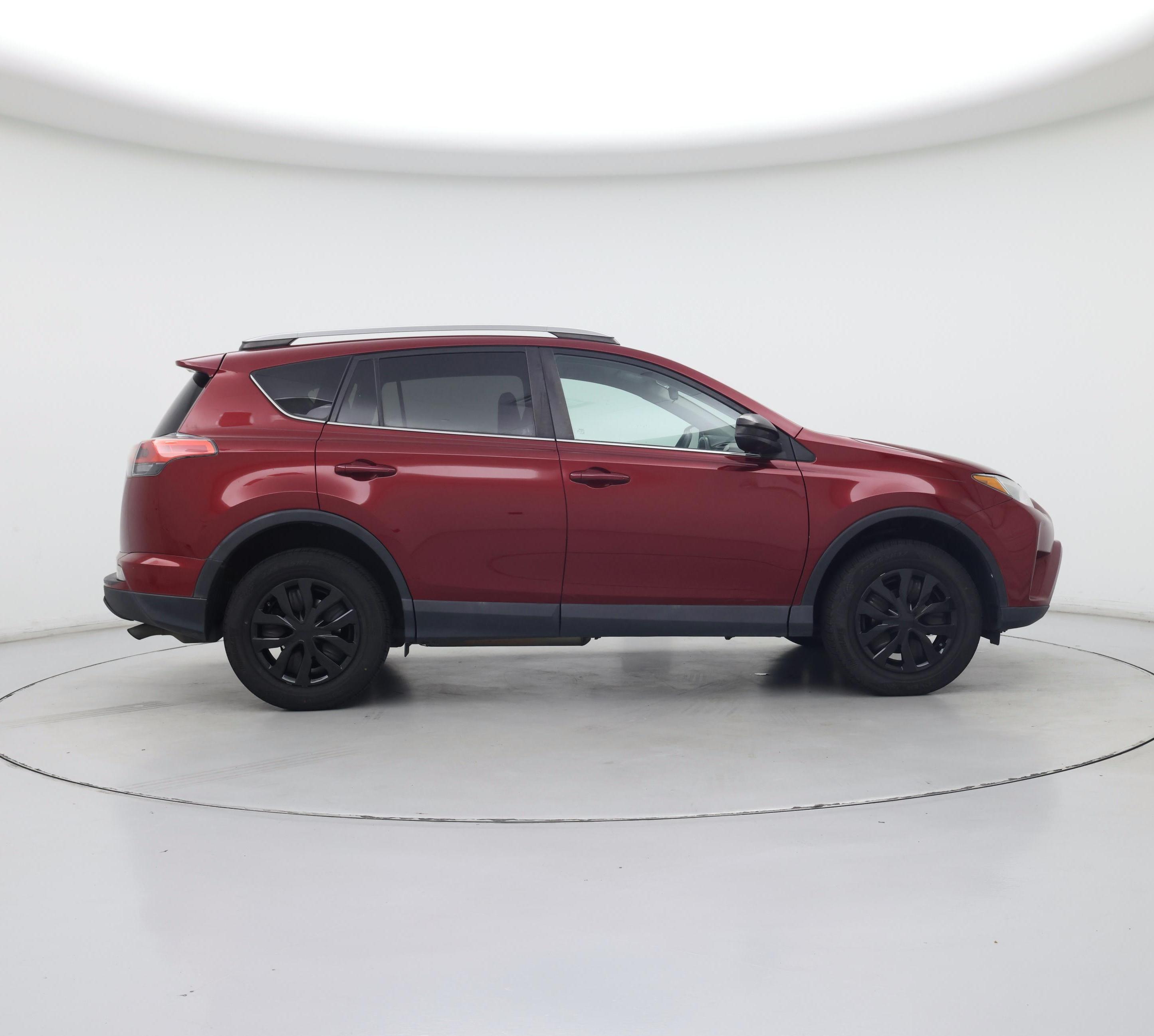 Thumbnail: 2018 Toyota RAV4 - 7