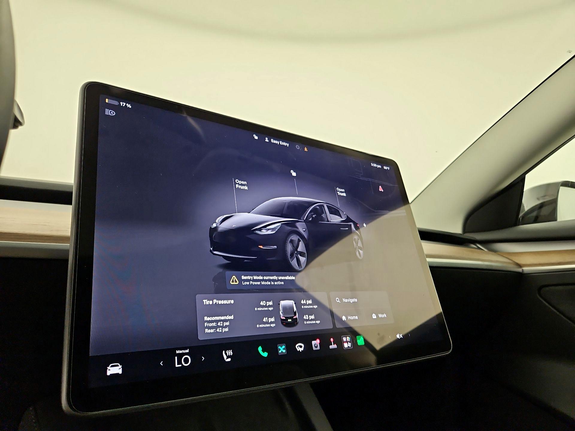 Thumbnail: 2023 Tesla Model 3 - 13