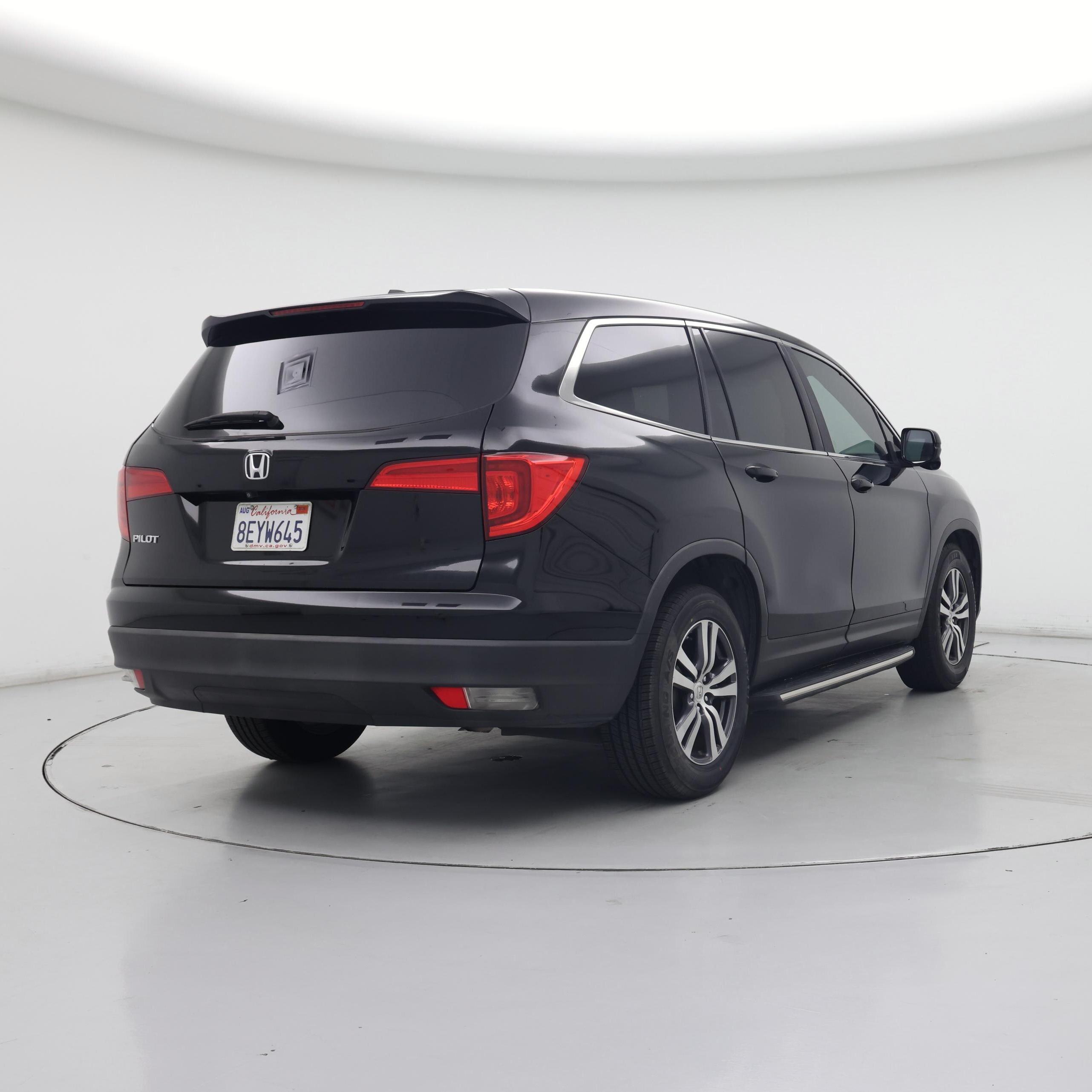 Thumbnail: 2018 Honda Pilot - 8